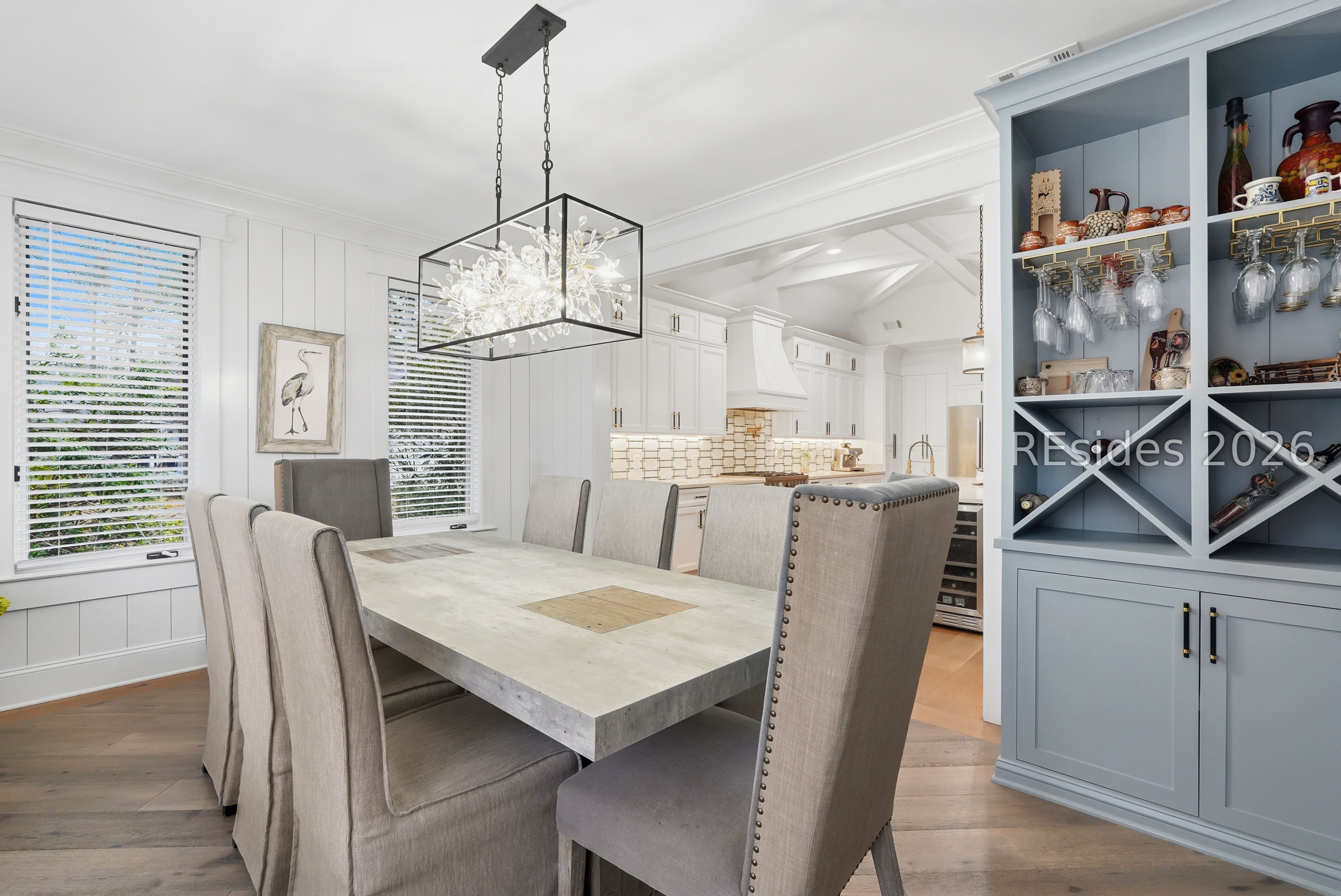 73 White Oaks Circle