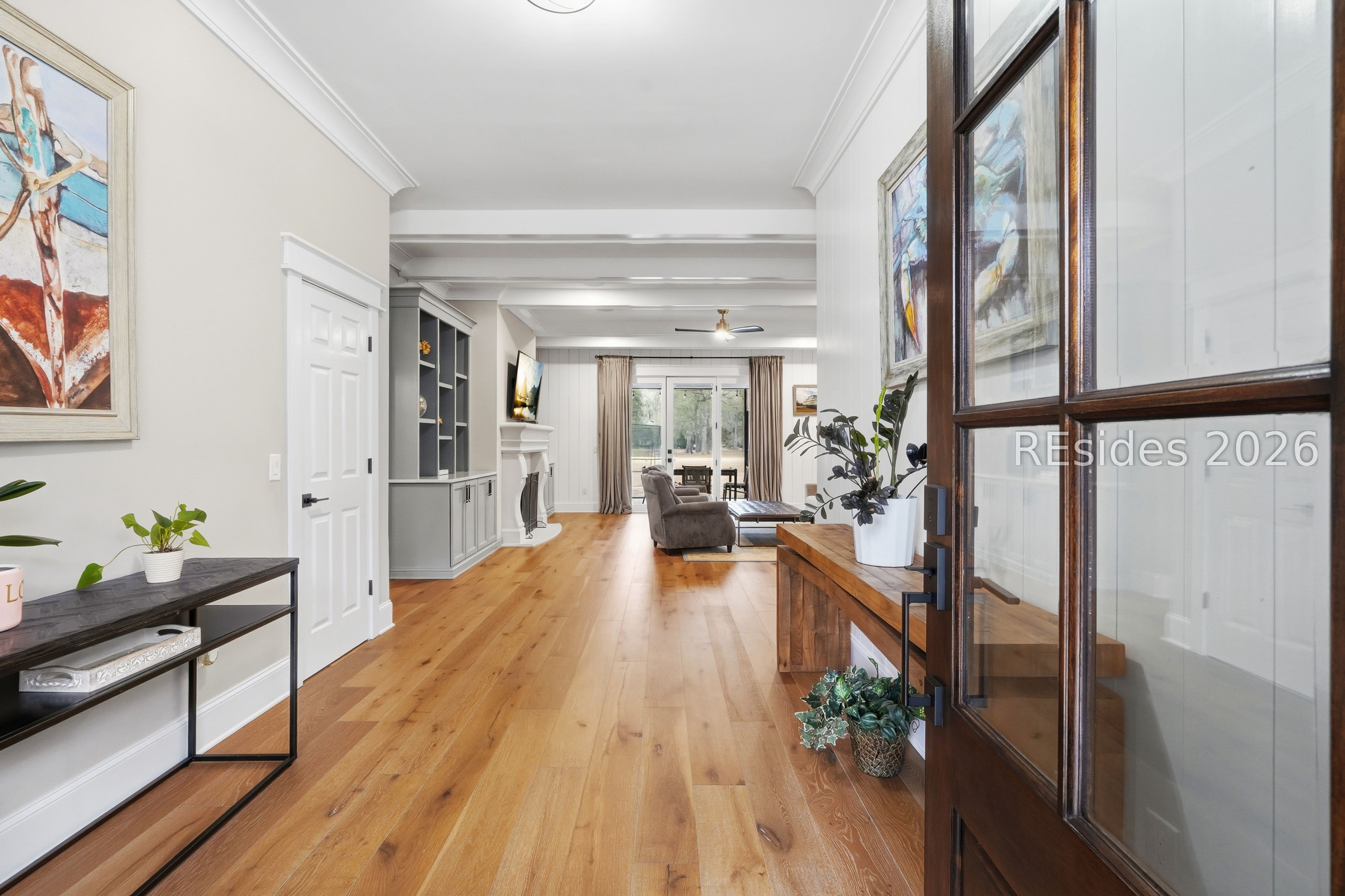 73 White Oaks Circle