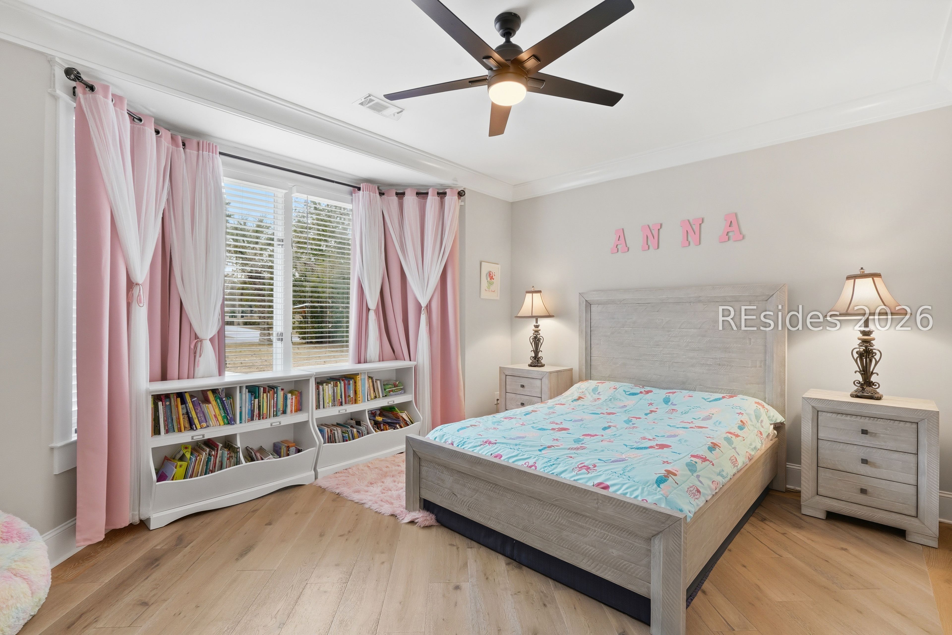 73 White Oaks Circle