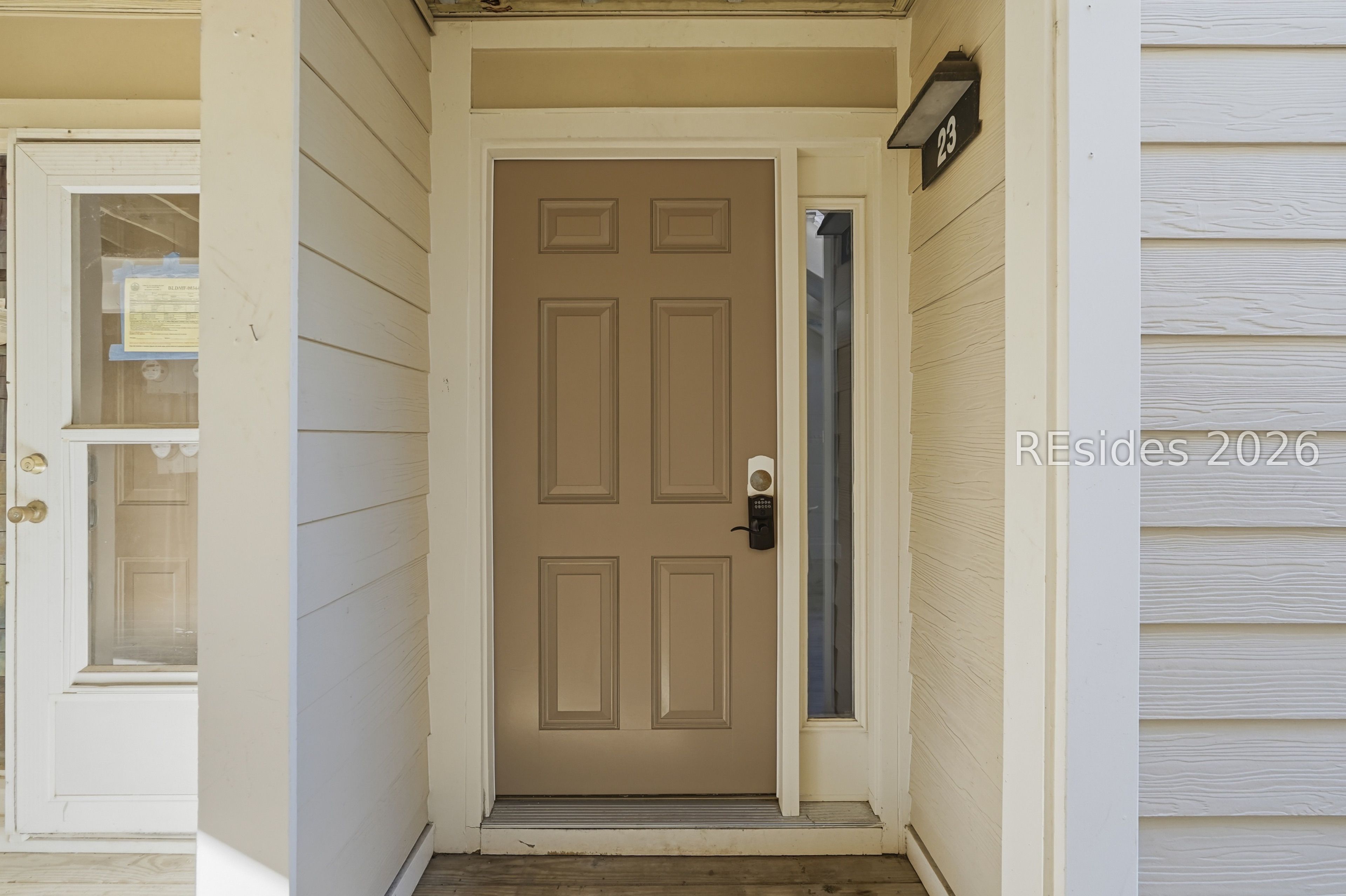 53 Delander Court Unit: 23