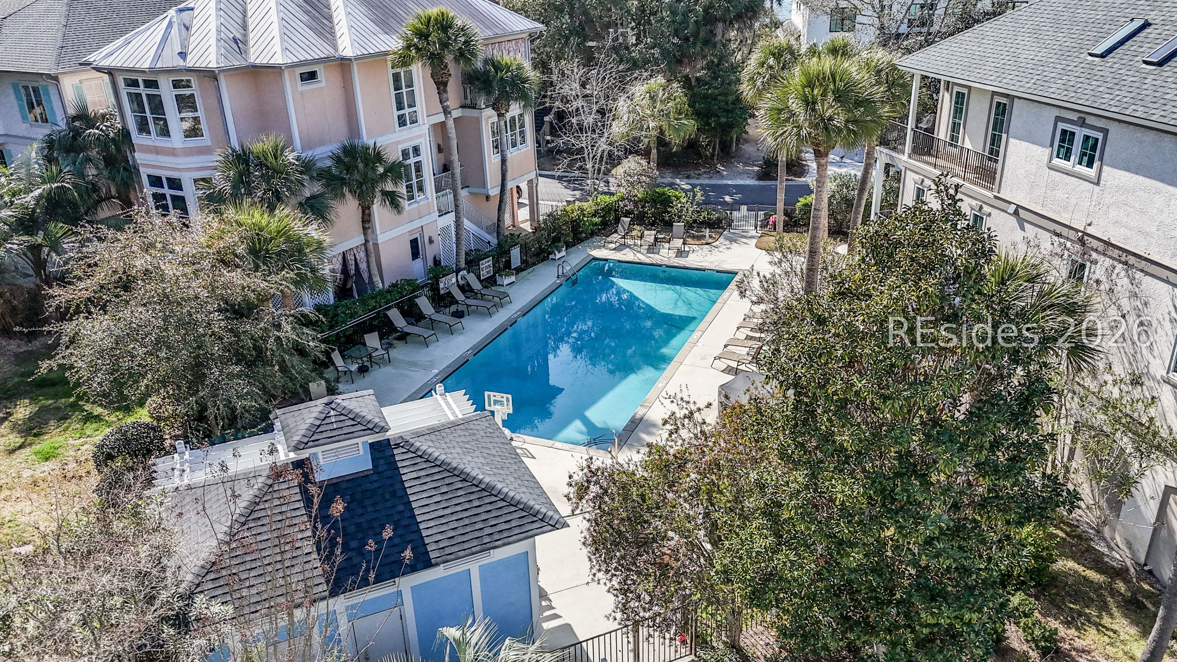 68 Bermuda Pointe Circle