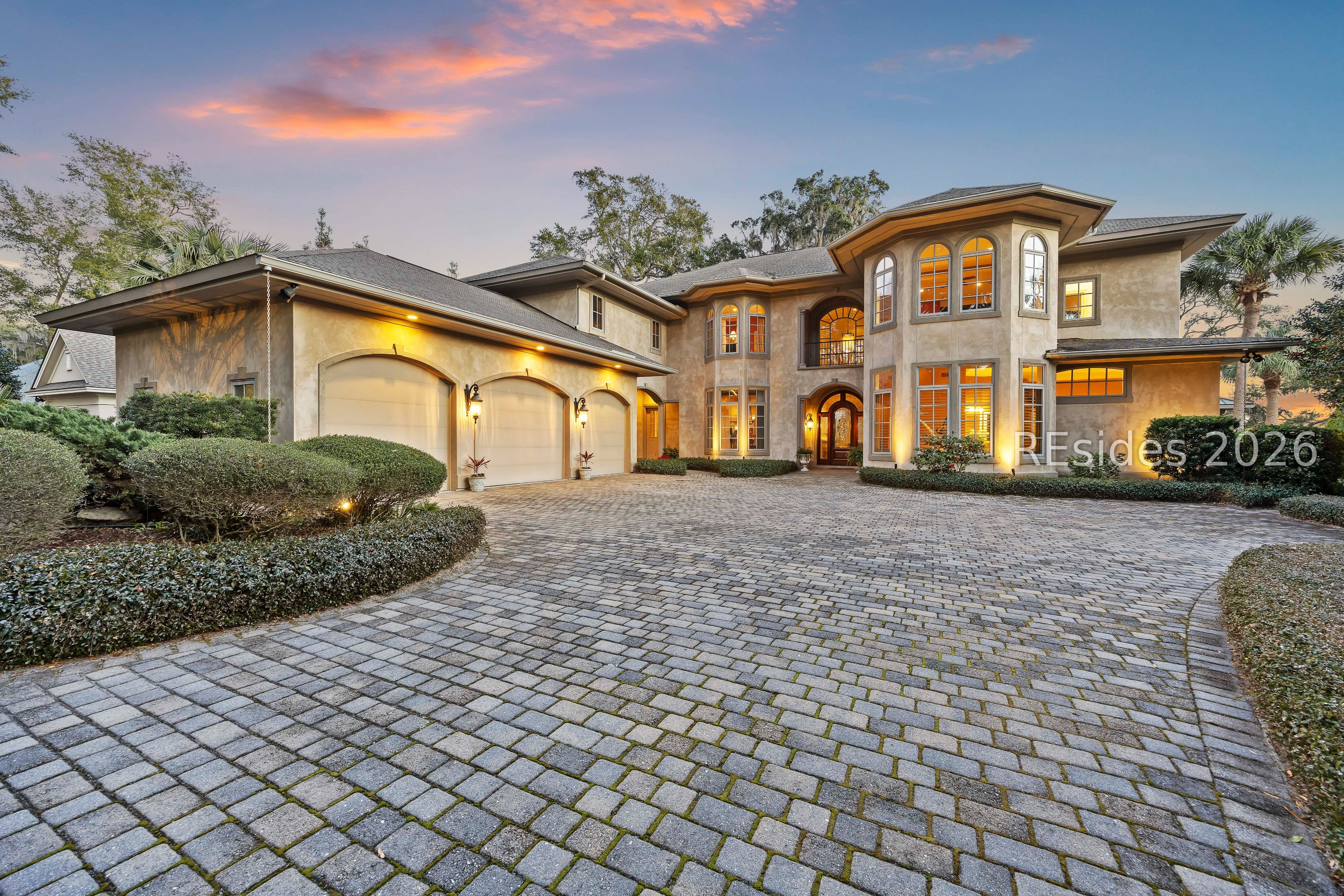 47 River Club Drive