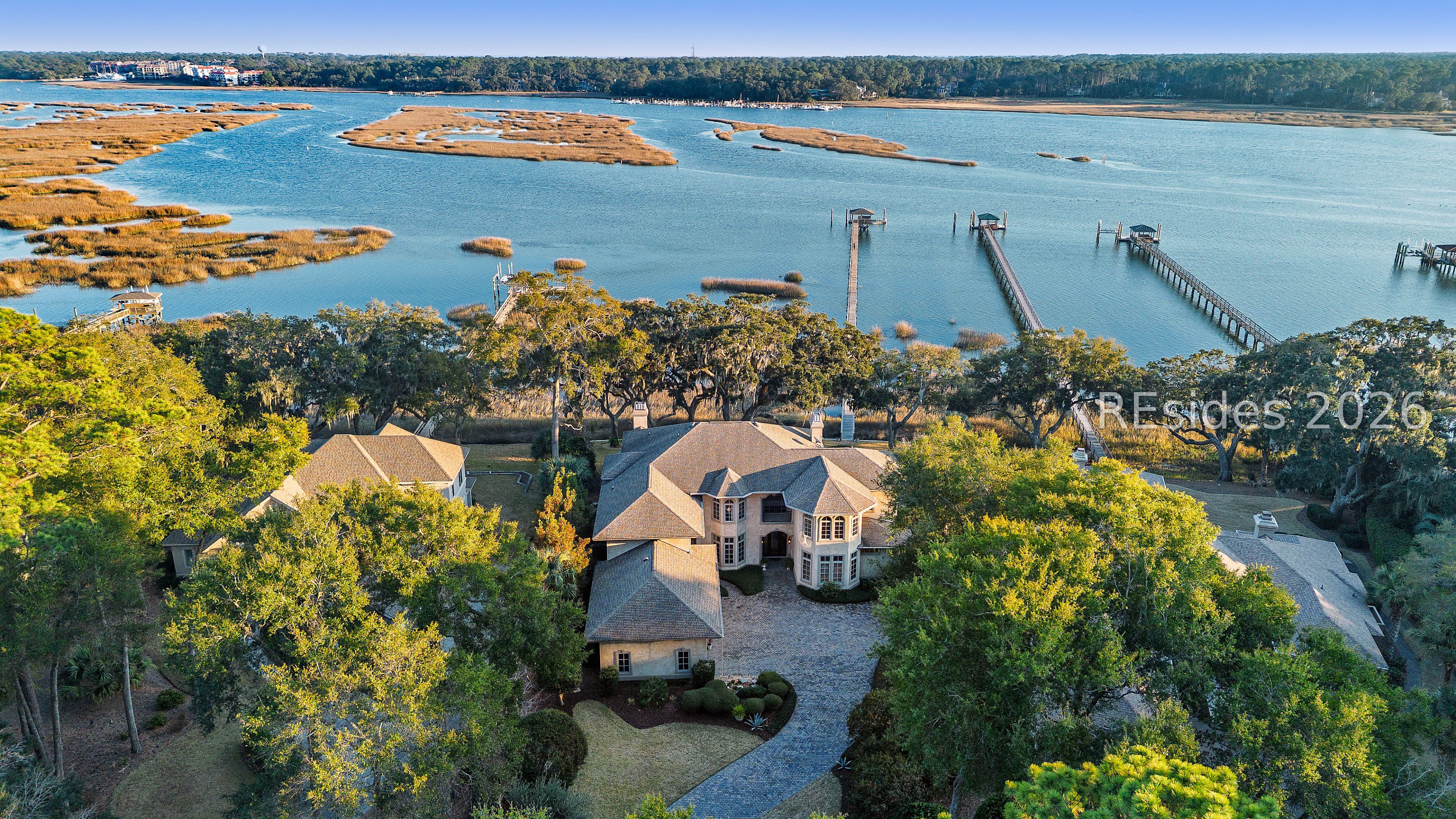 47 River Club Drive