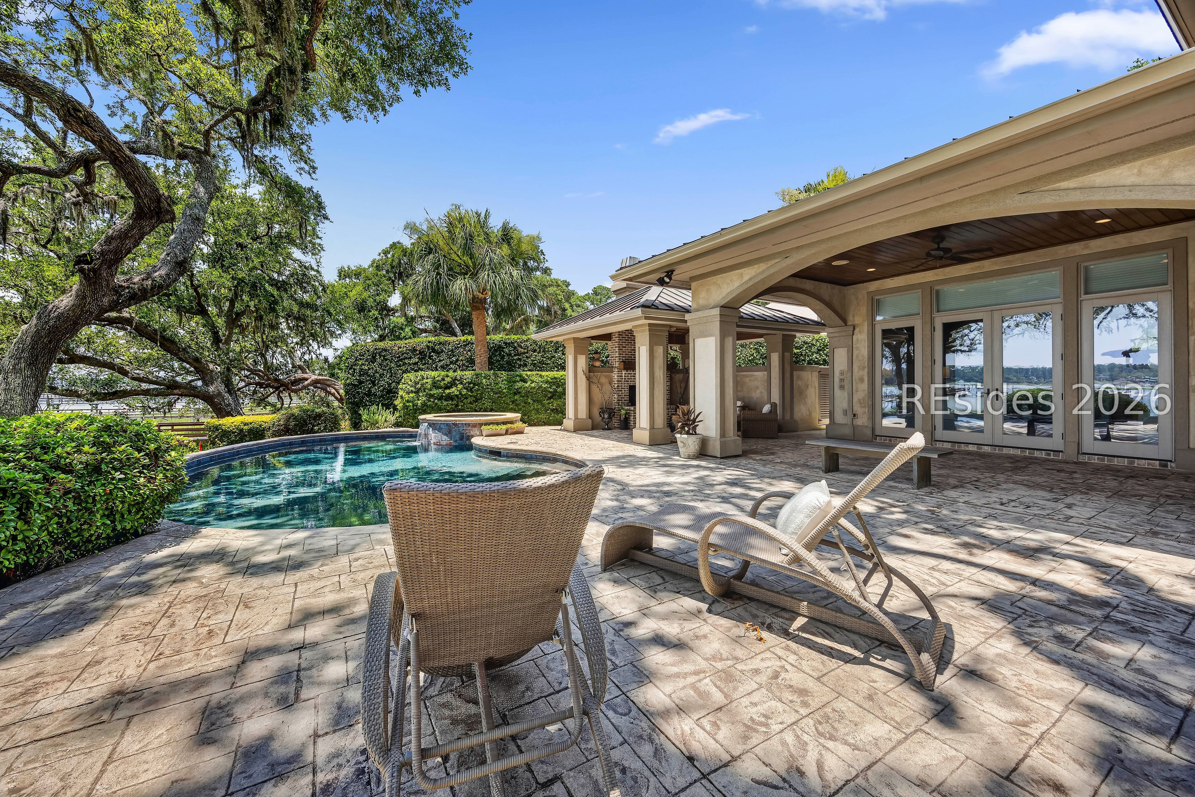 47 River Club Drive