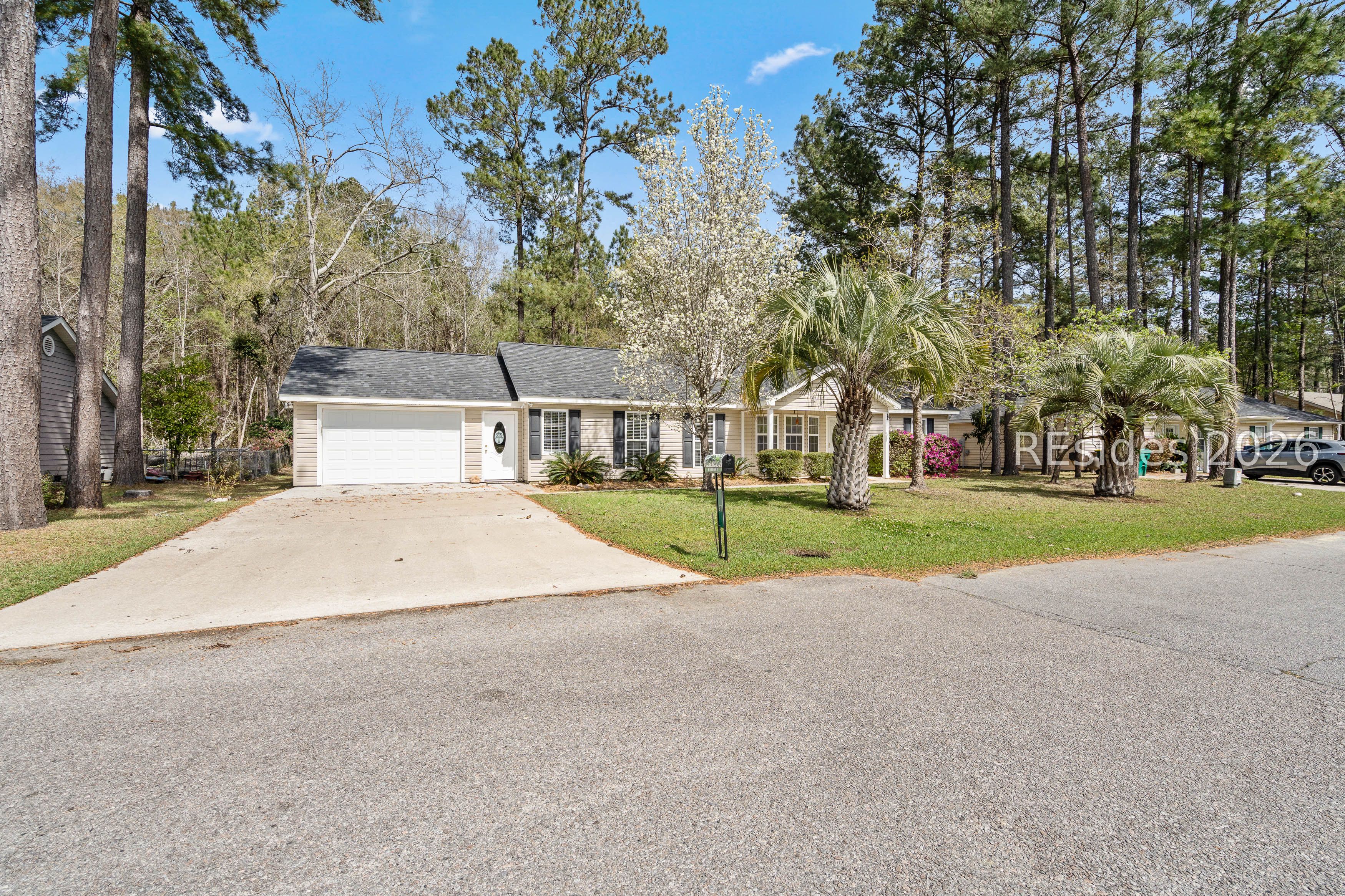 97 Ridgeland Lakes Drive