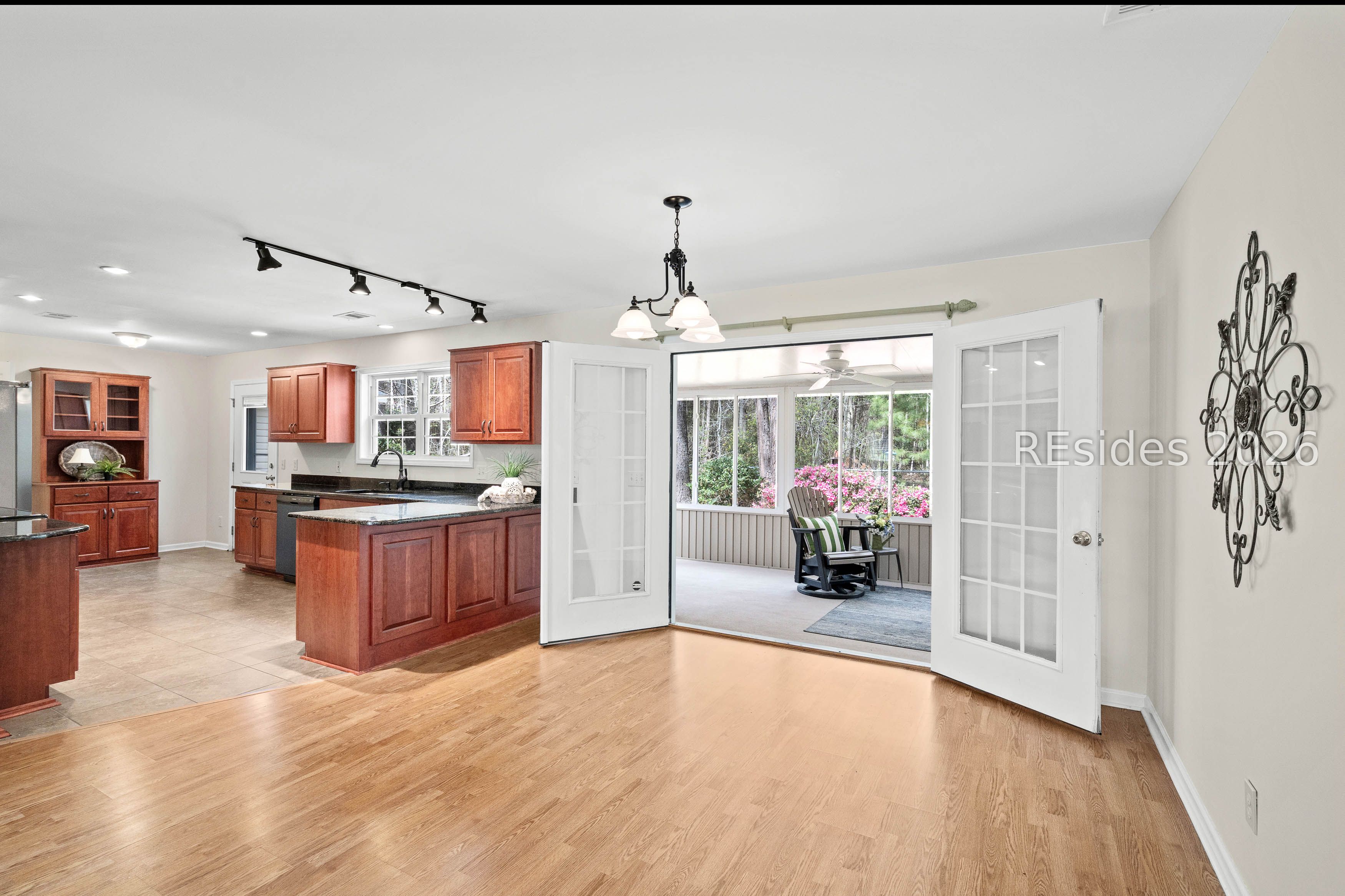 97 Ridgeland Lakes Drive