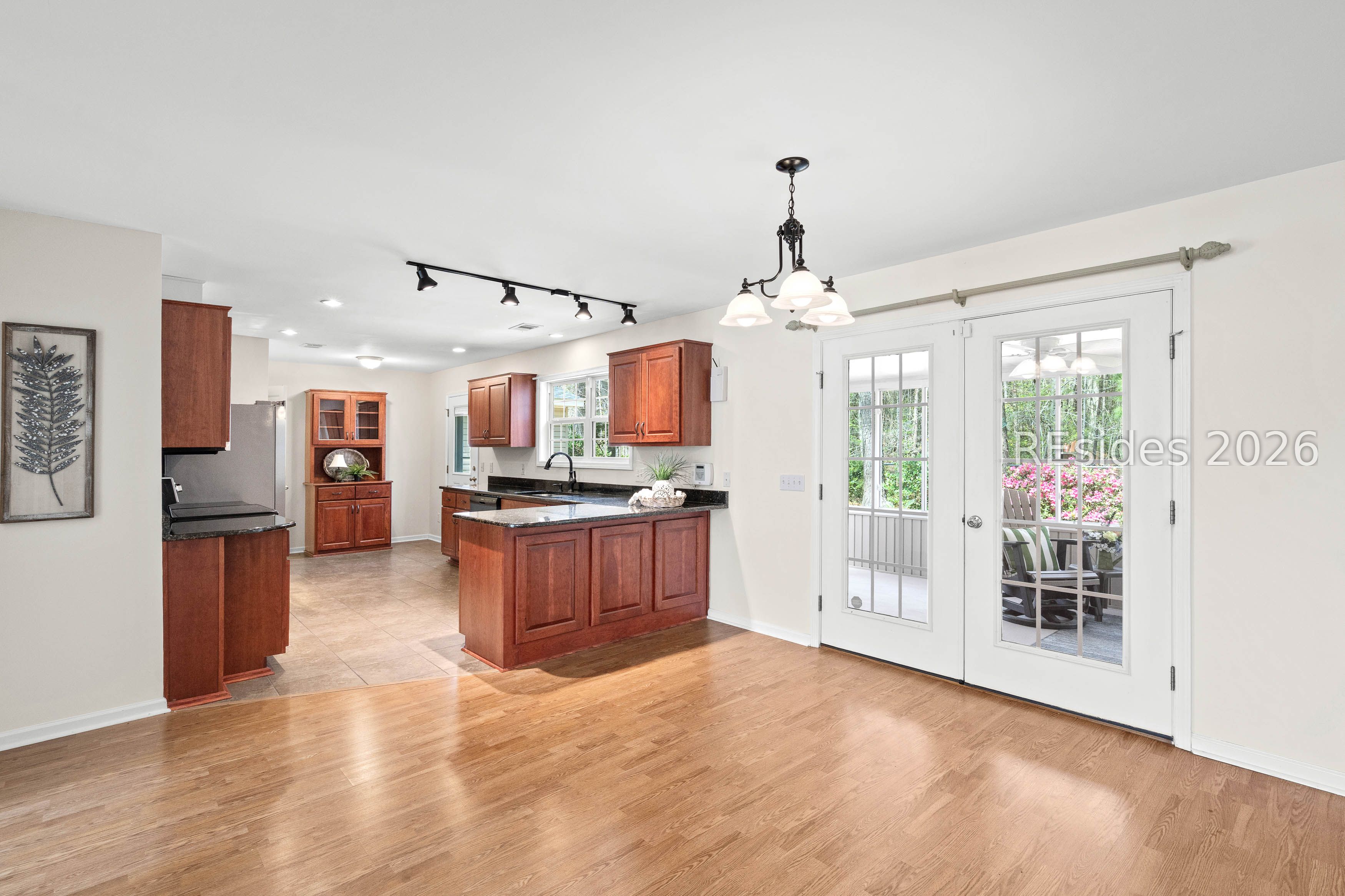 97 Ridgeland Lakes Drive