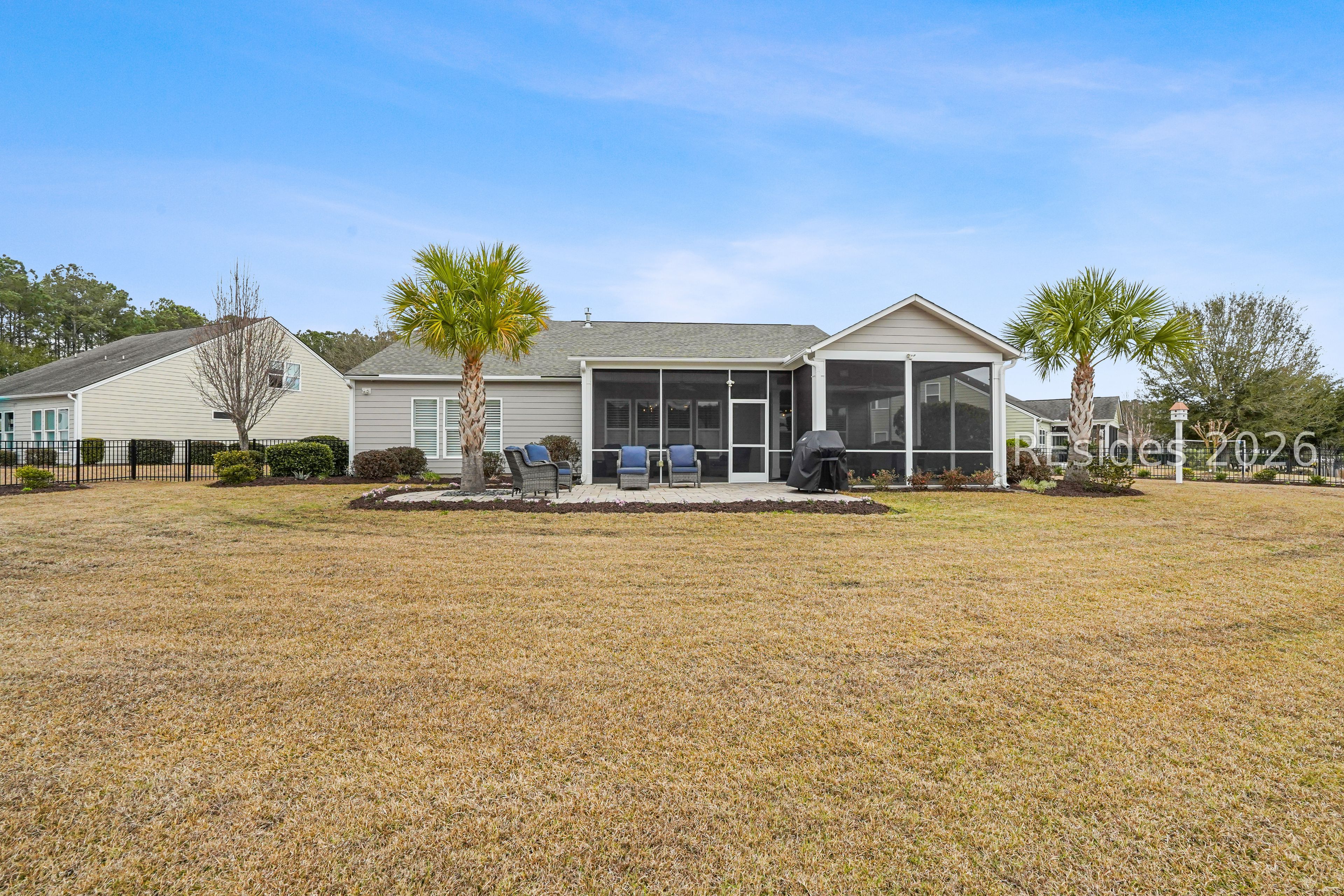 17 Maywood Way