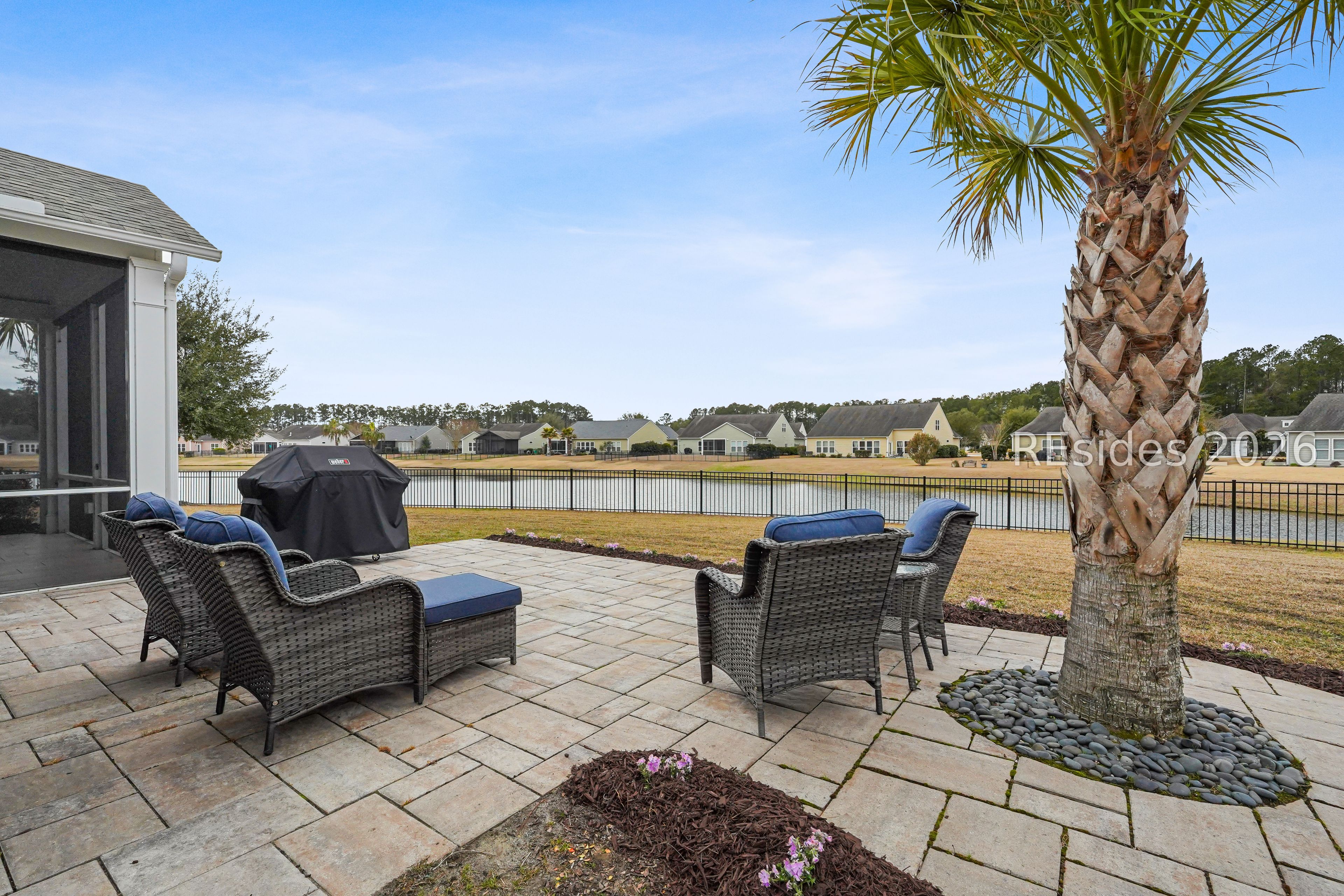 17 Maywood Way
