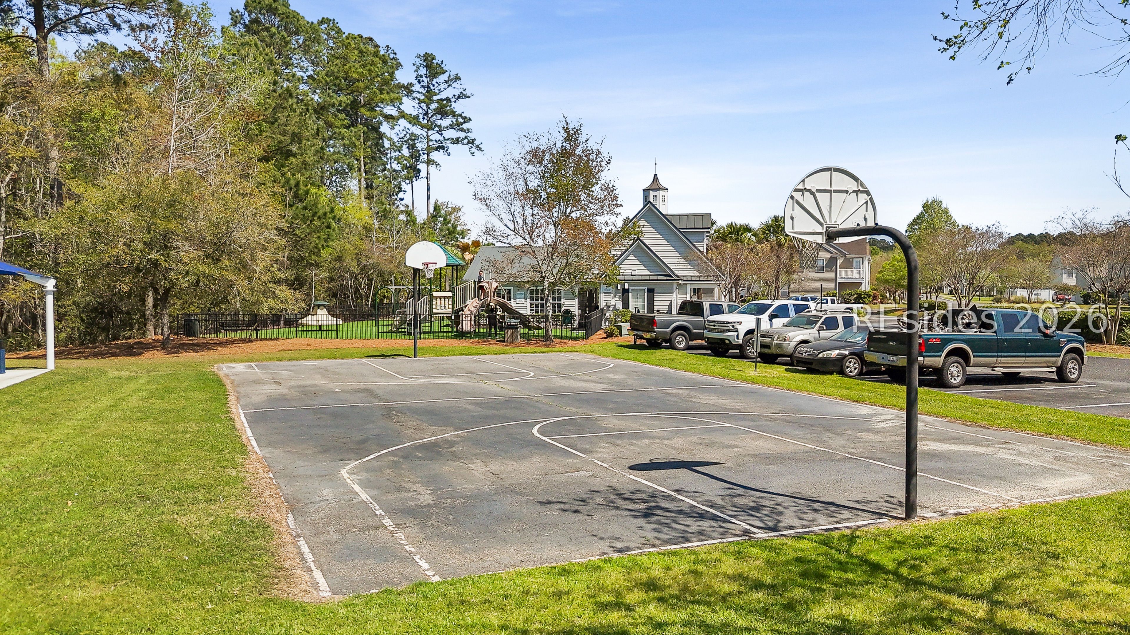 347 Campus Lane
