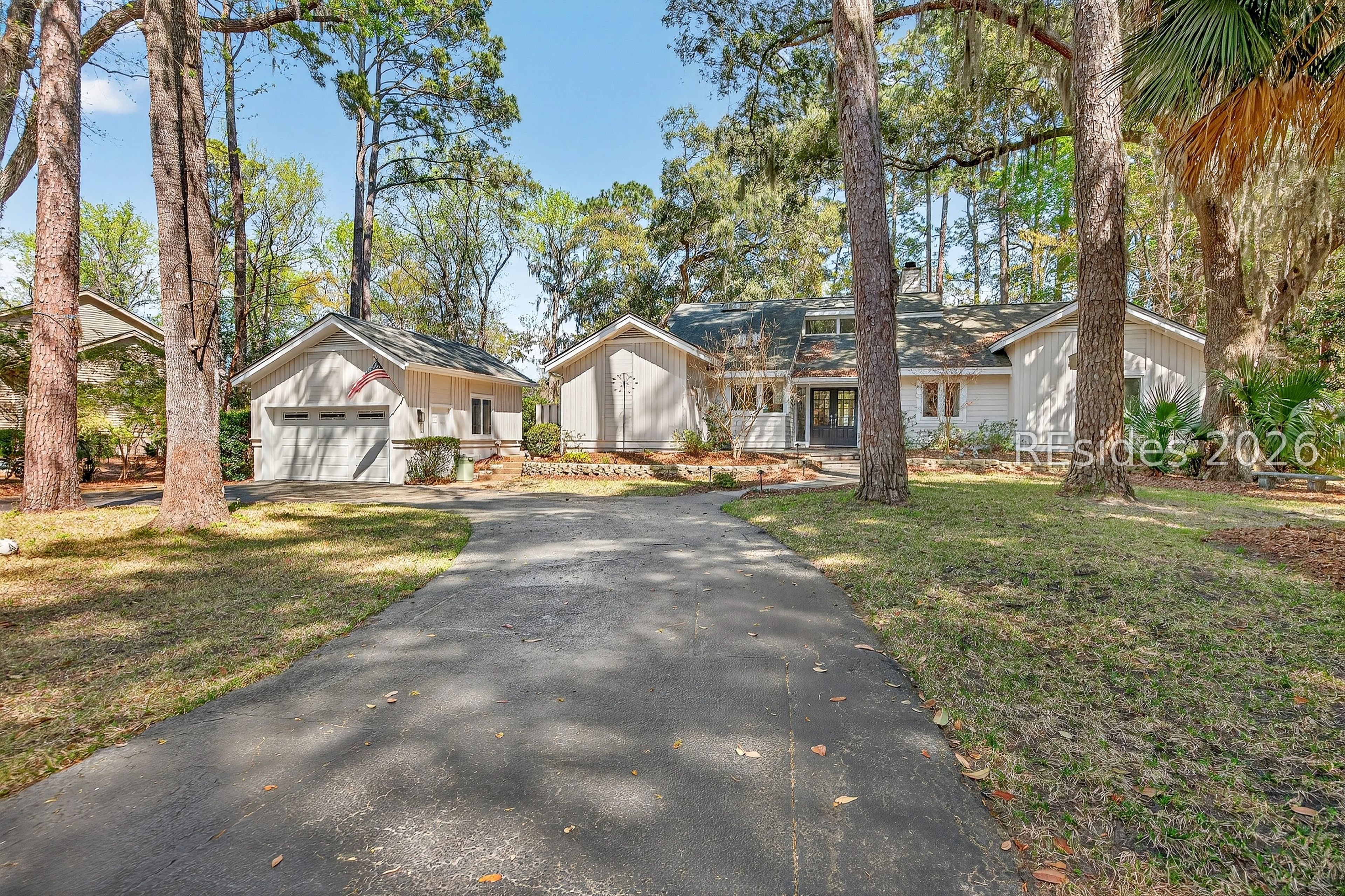 4 Quincy Lane