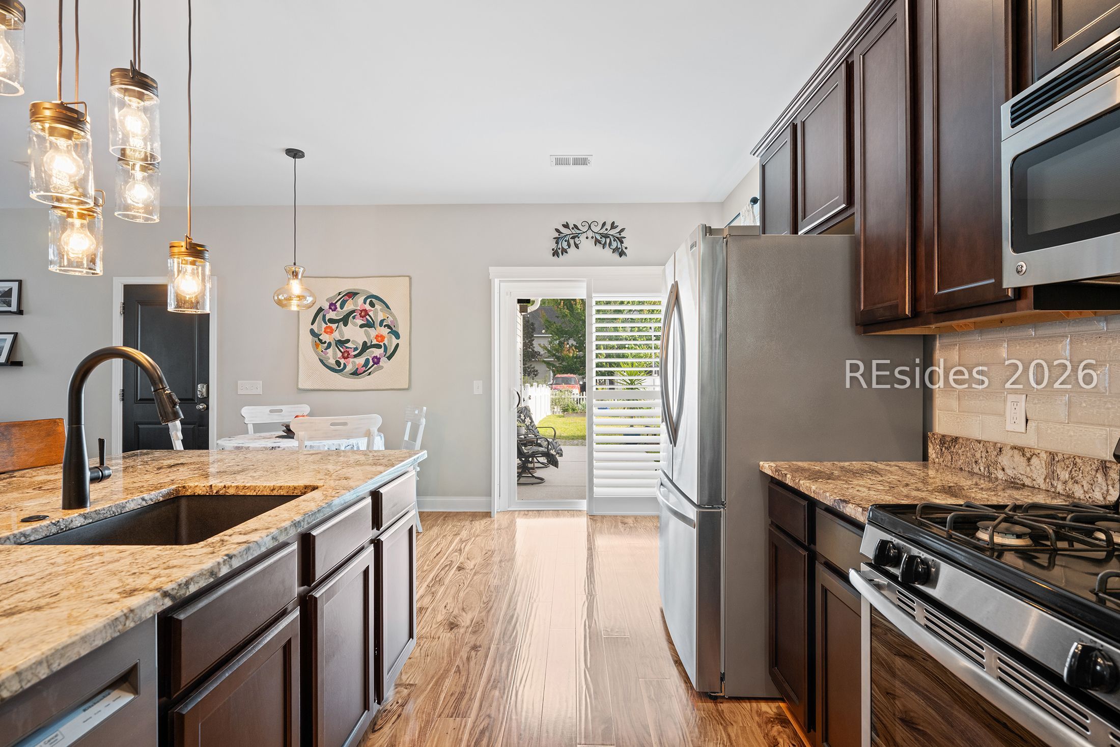 80 9th Avenue