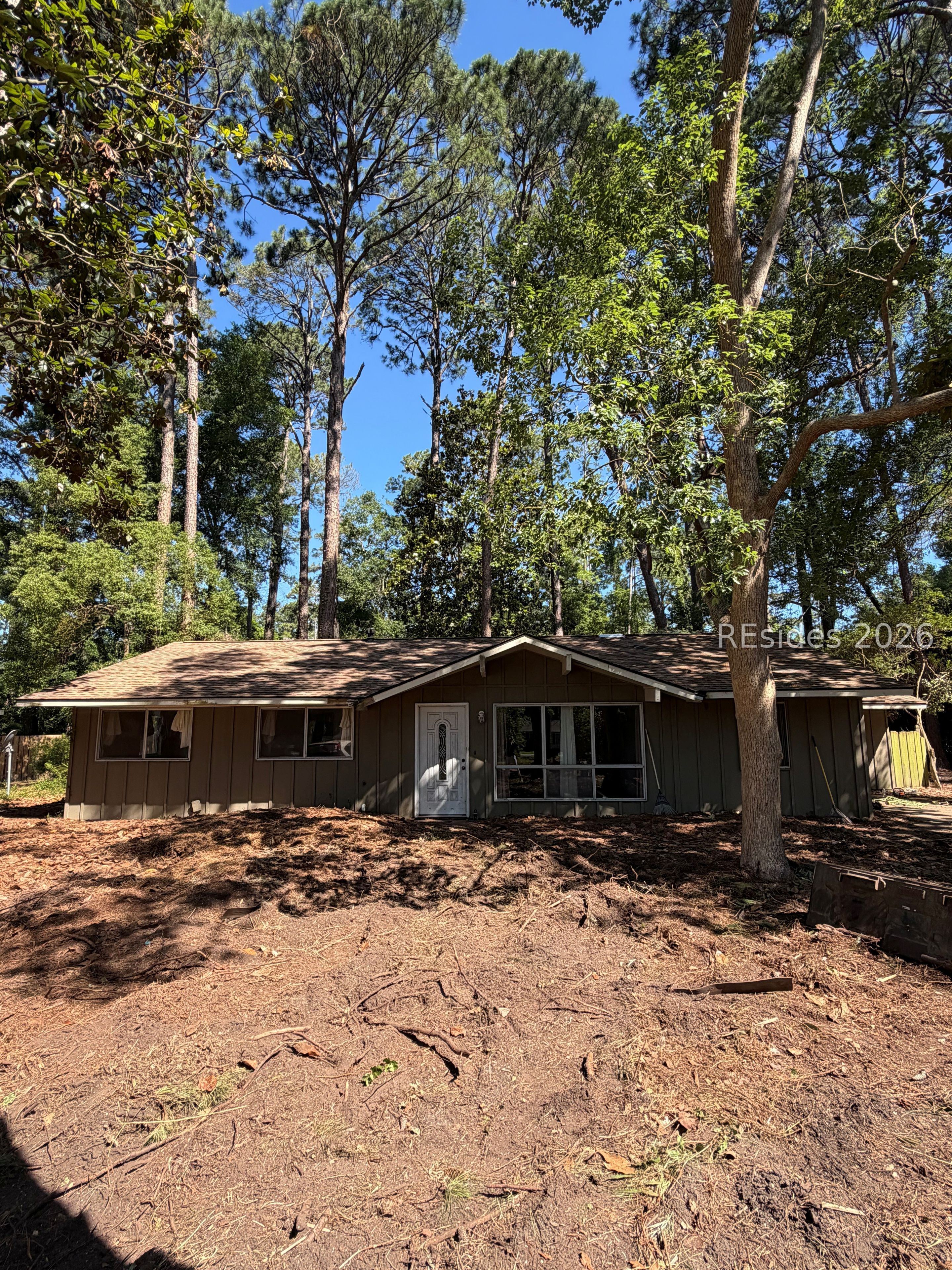 25 Bay Pines Drive