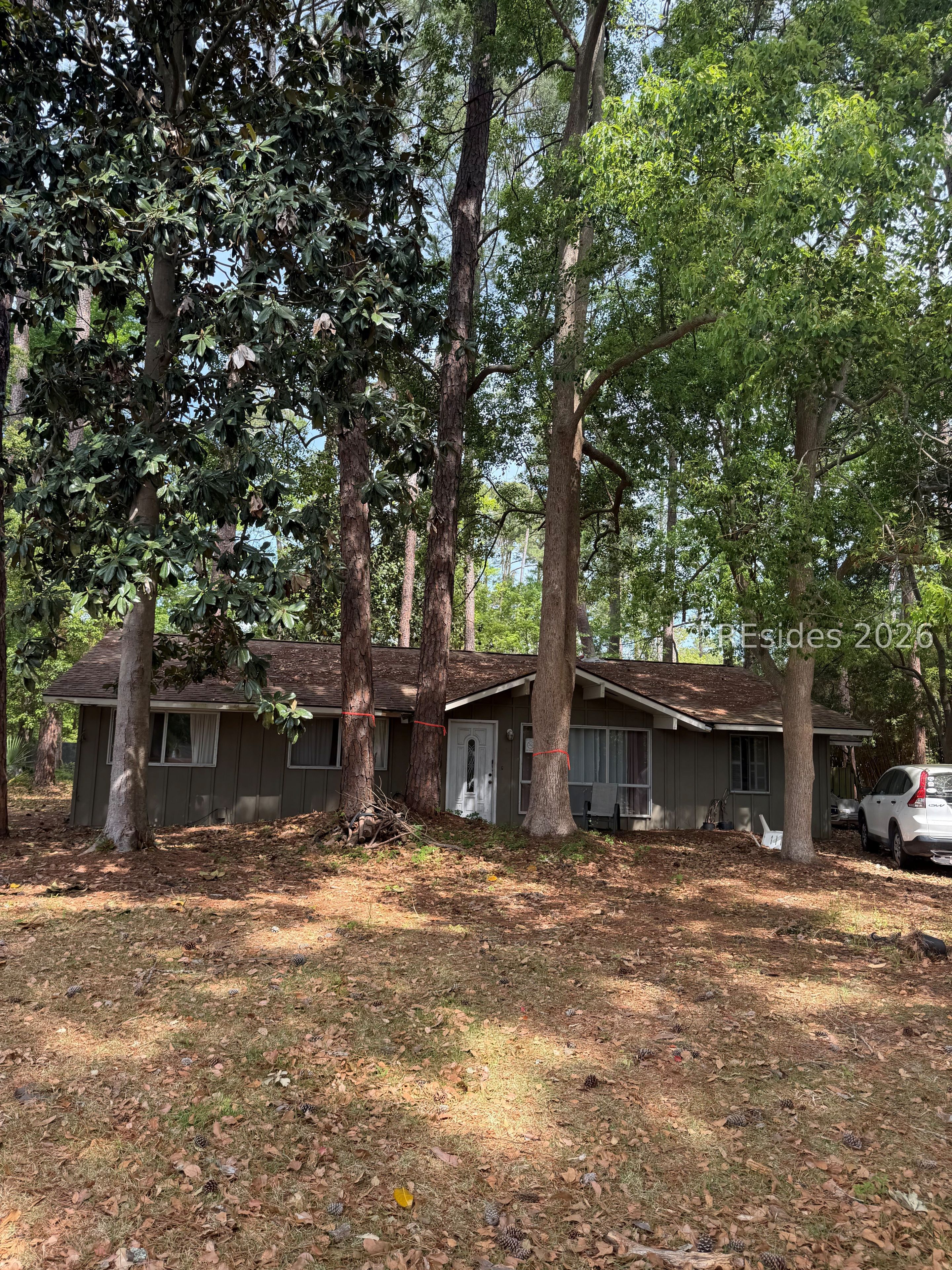 25 Bay Pines Drive