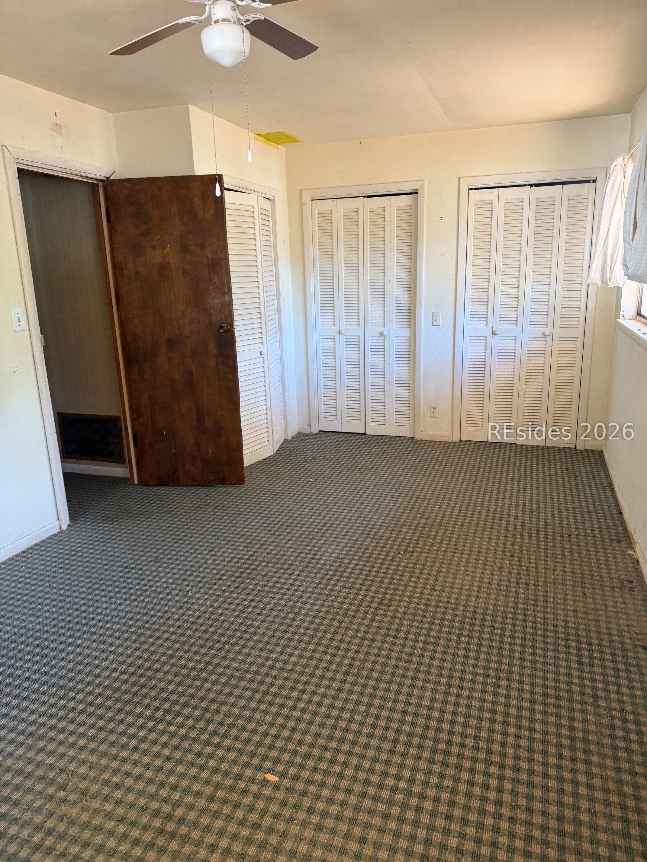 25 Bay Pines Drive