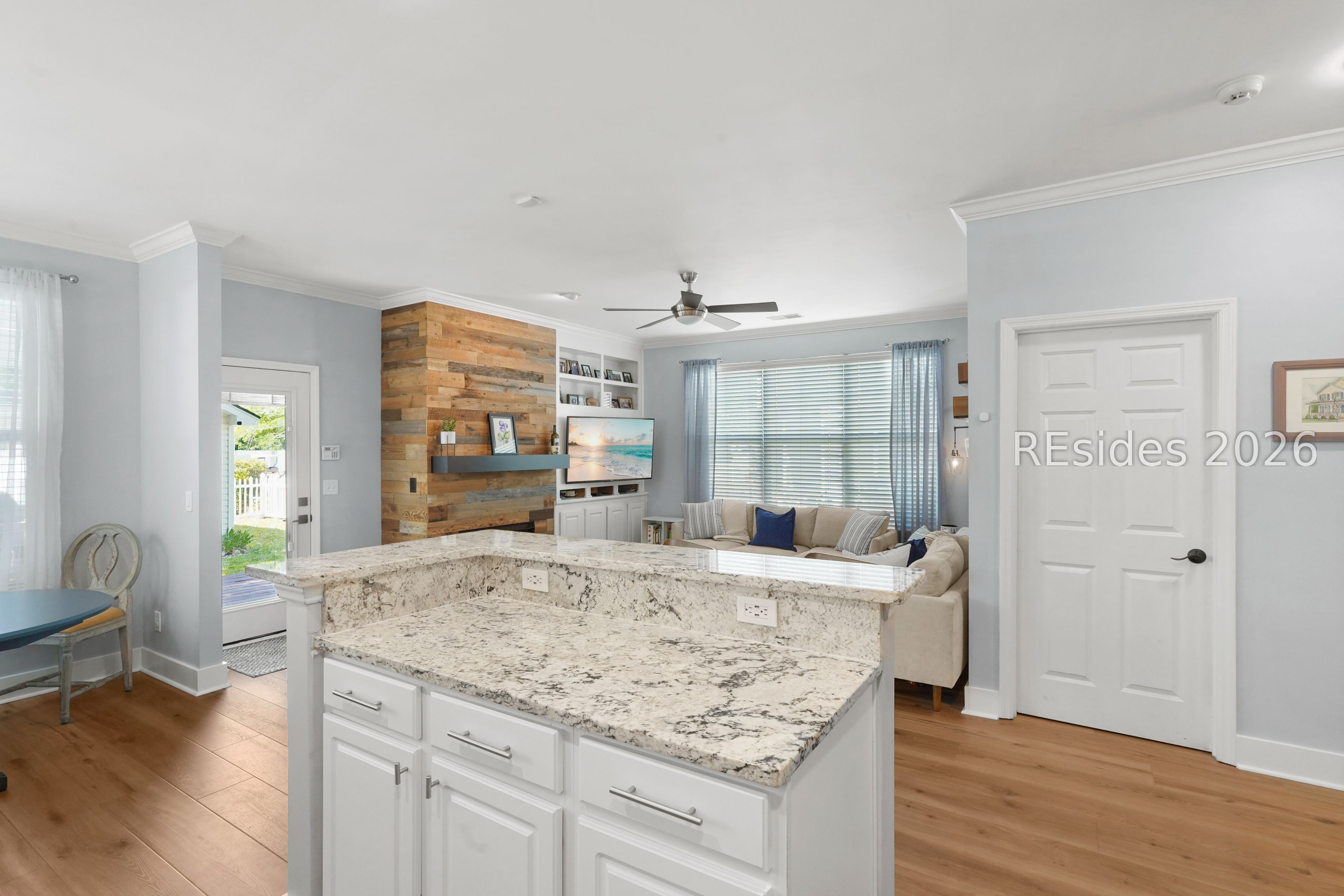47 5th Avenue