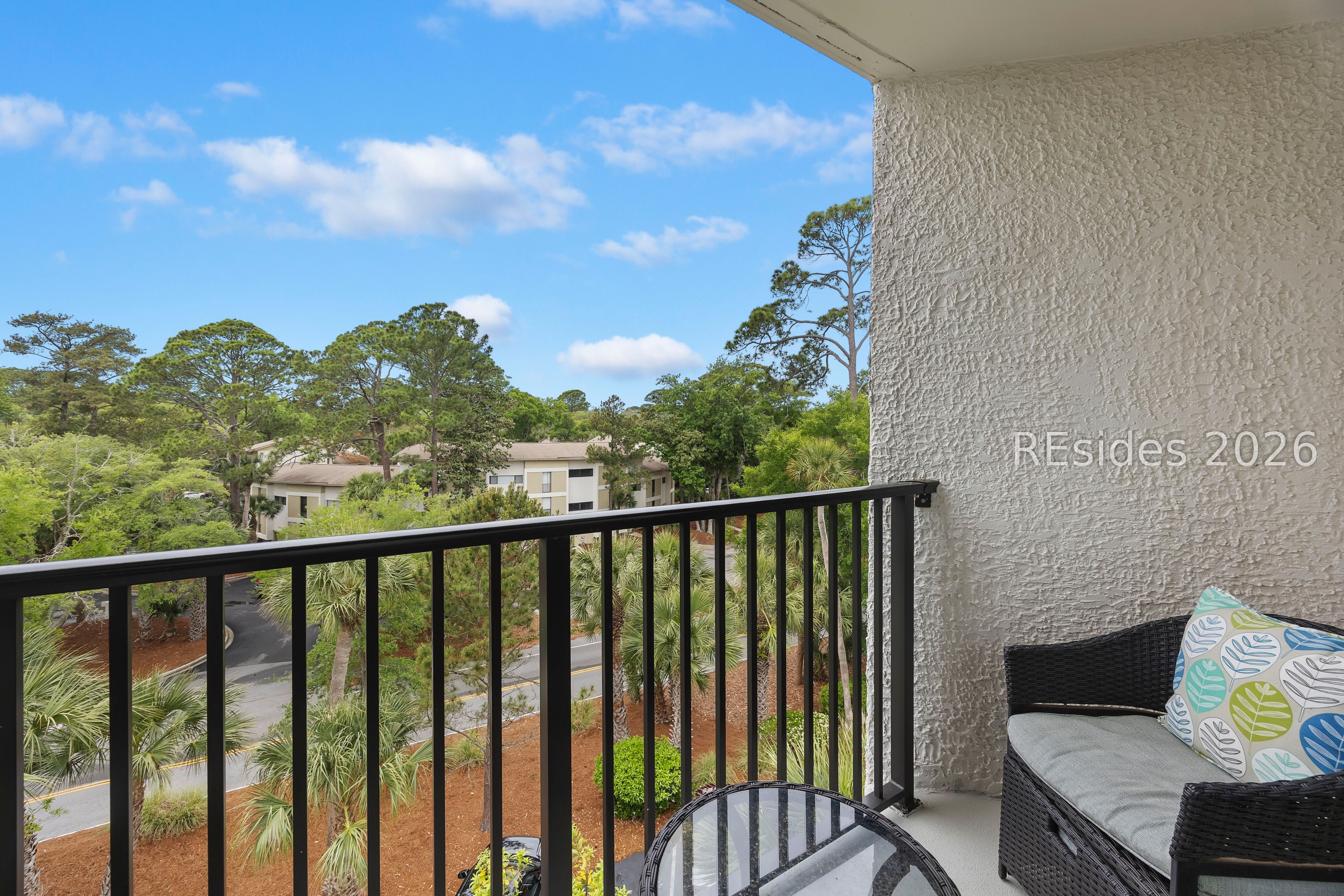10 Lemoyne Avenue Unit: 503