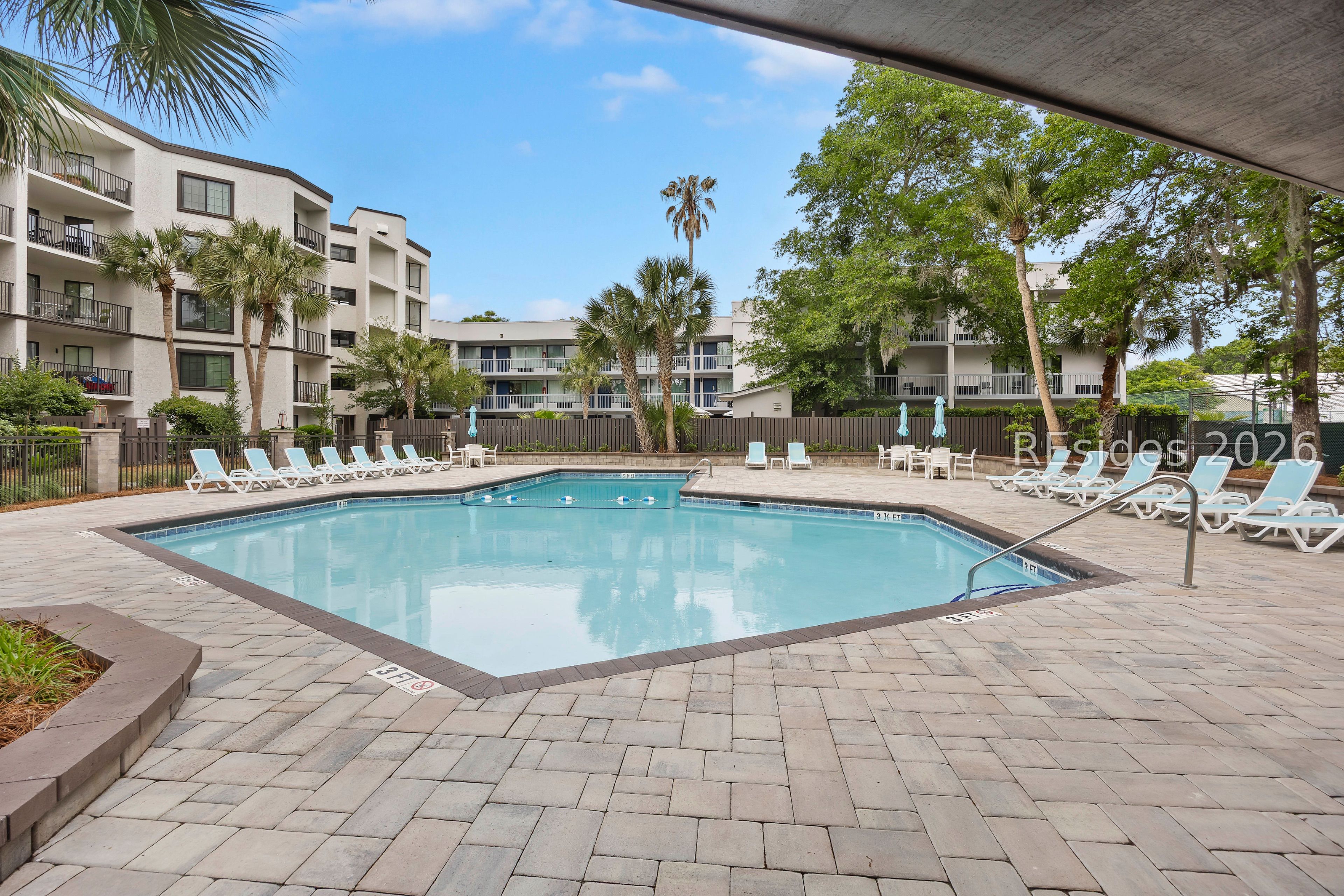 10 Lemoyne Avenue Unit: 503