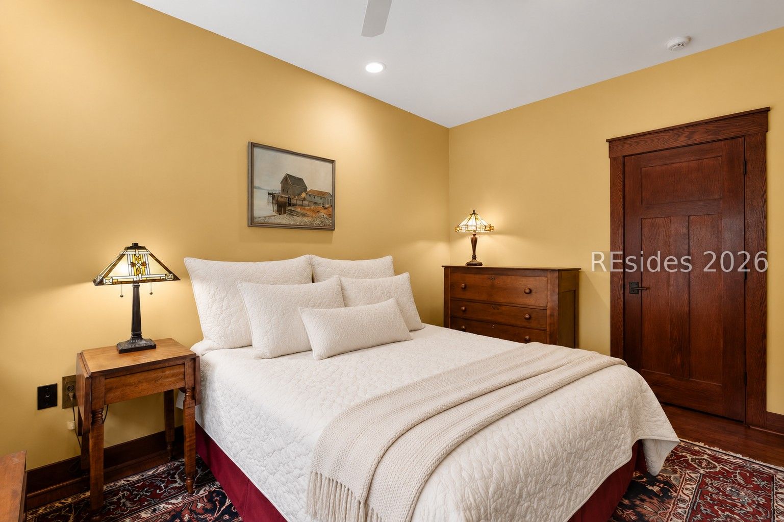 14 Comfort Point