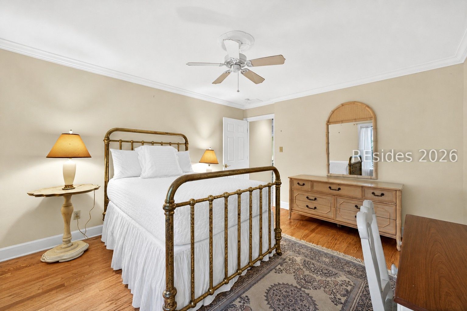 211 White Oaks Circle