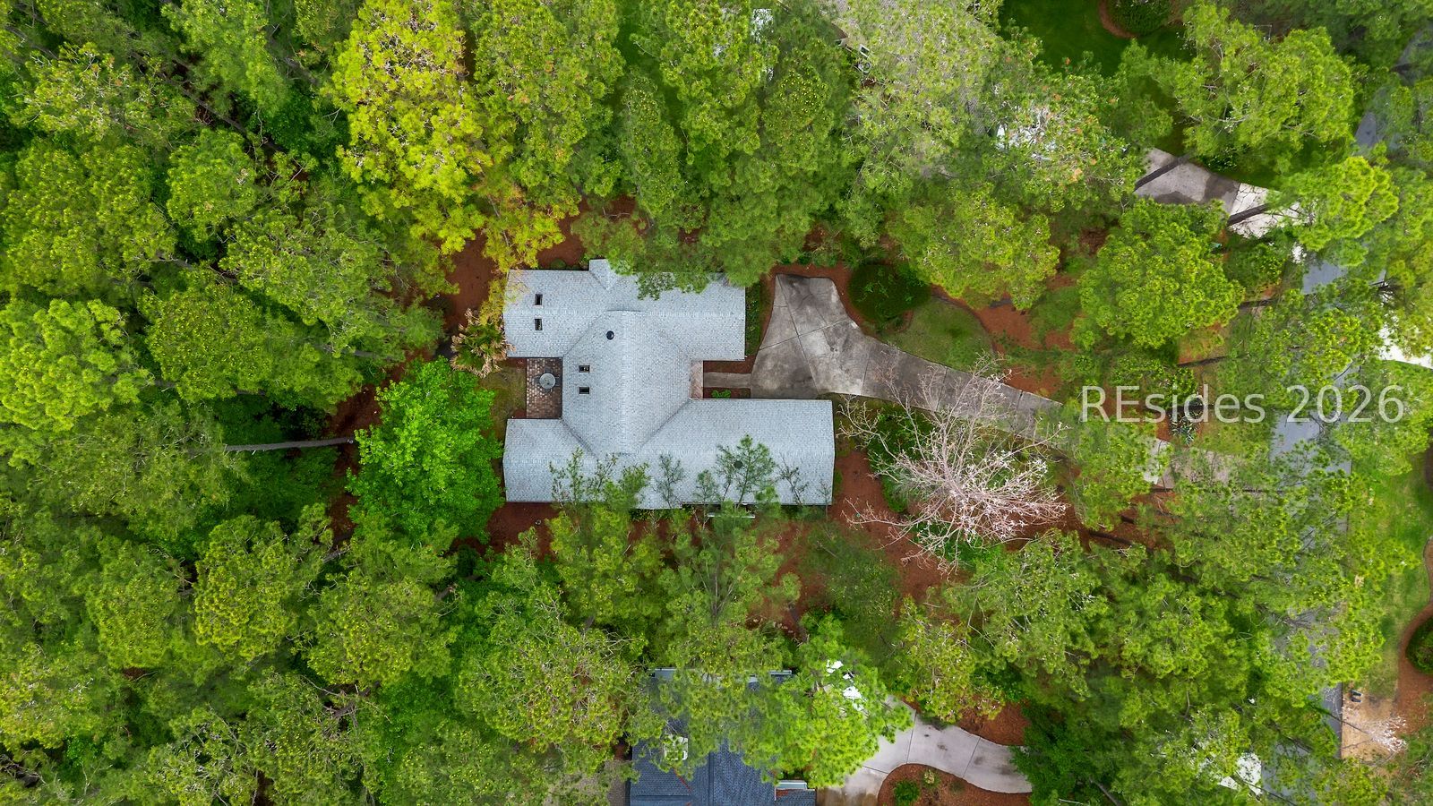 211 White Oaks Circle