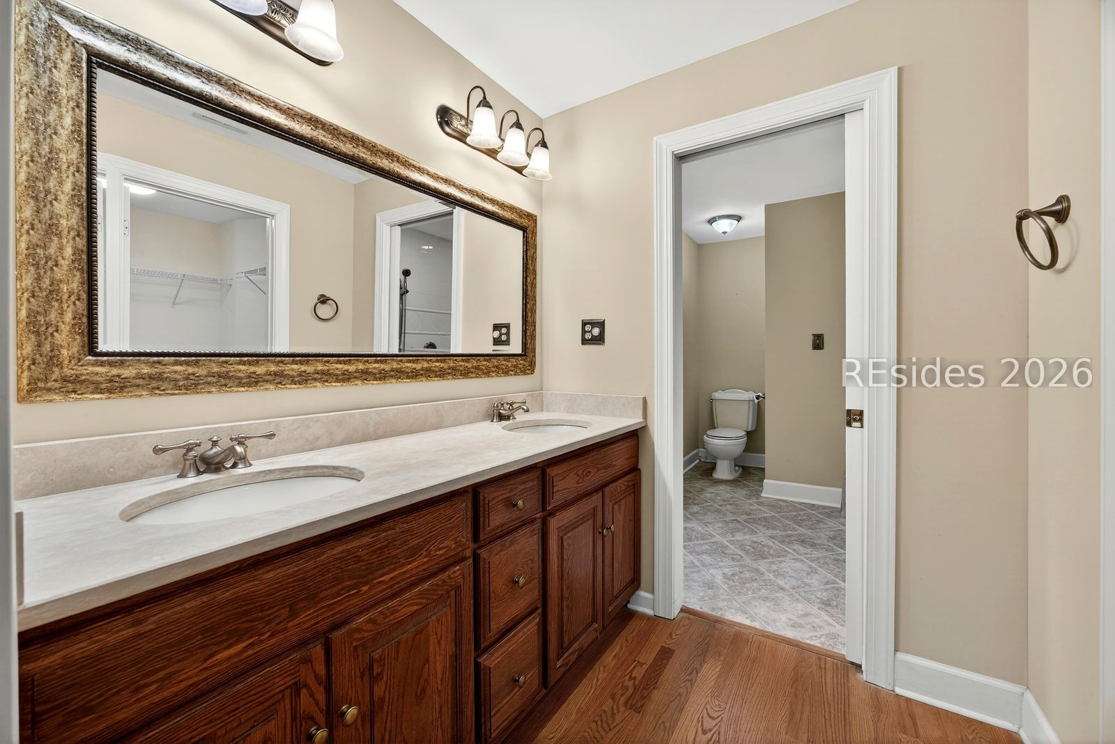 211 White Oaks Circle