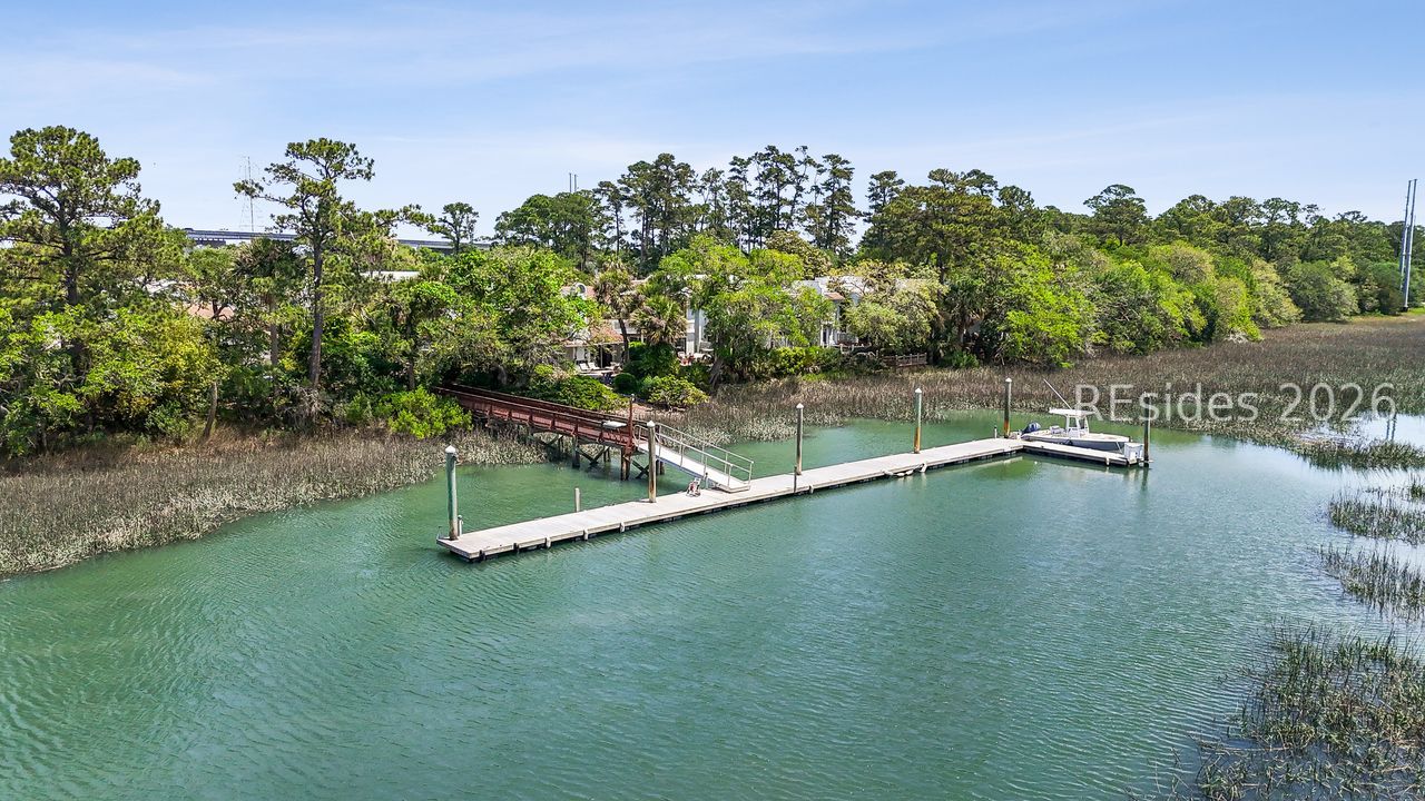 2 William Hilton Parkway Unit: 506