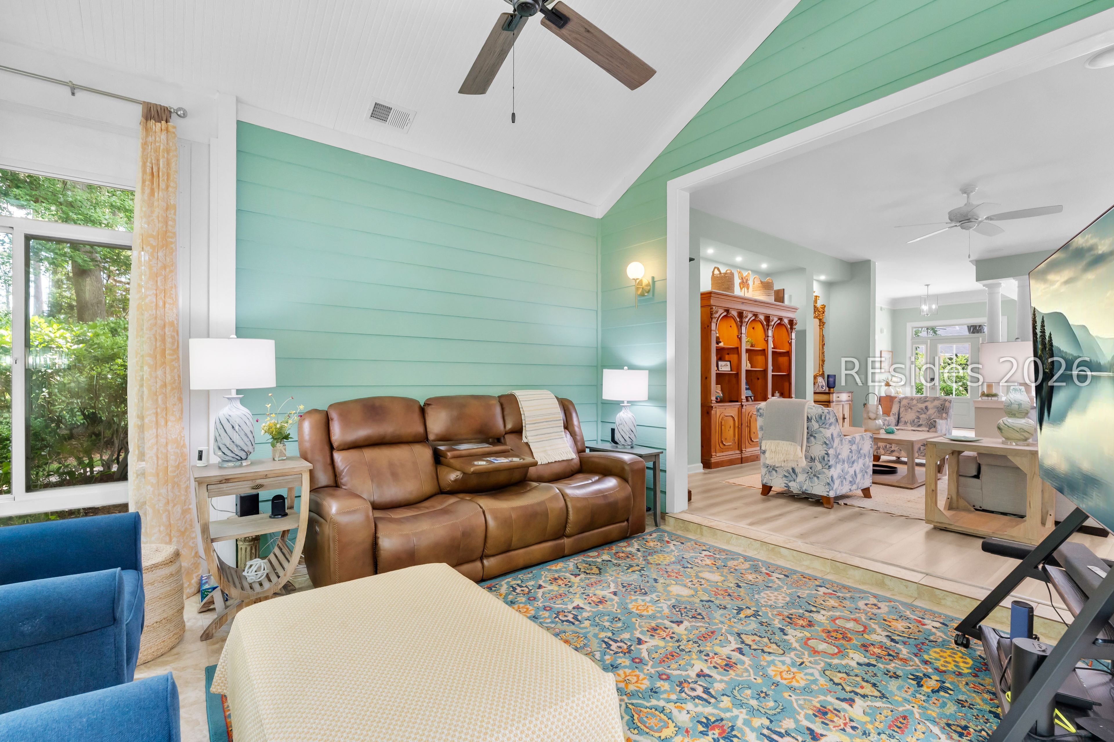 44 Point West Drive