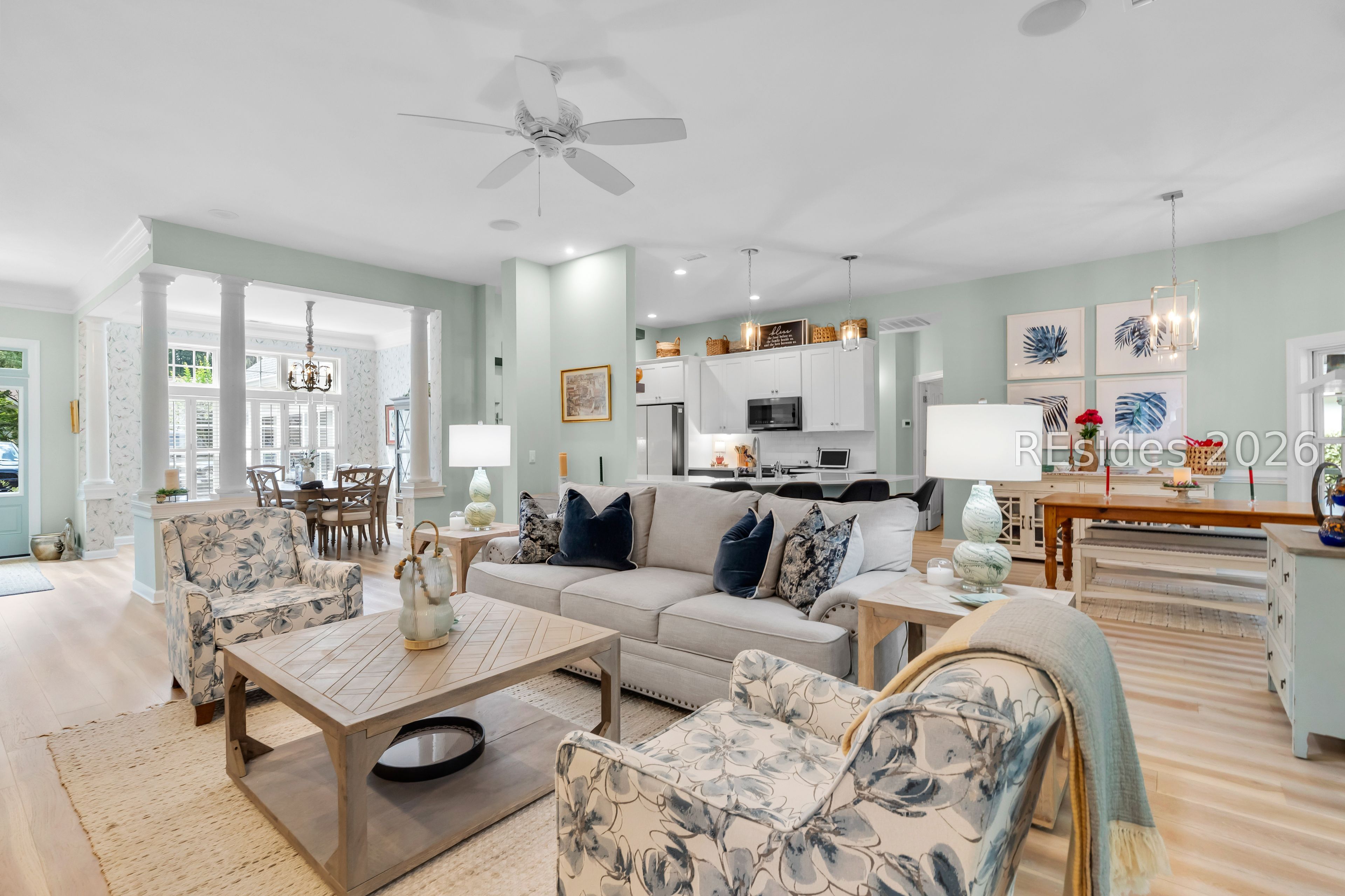 44 Point West Drive