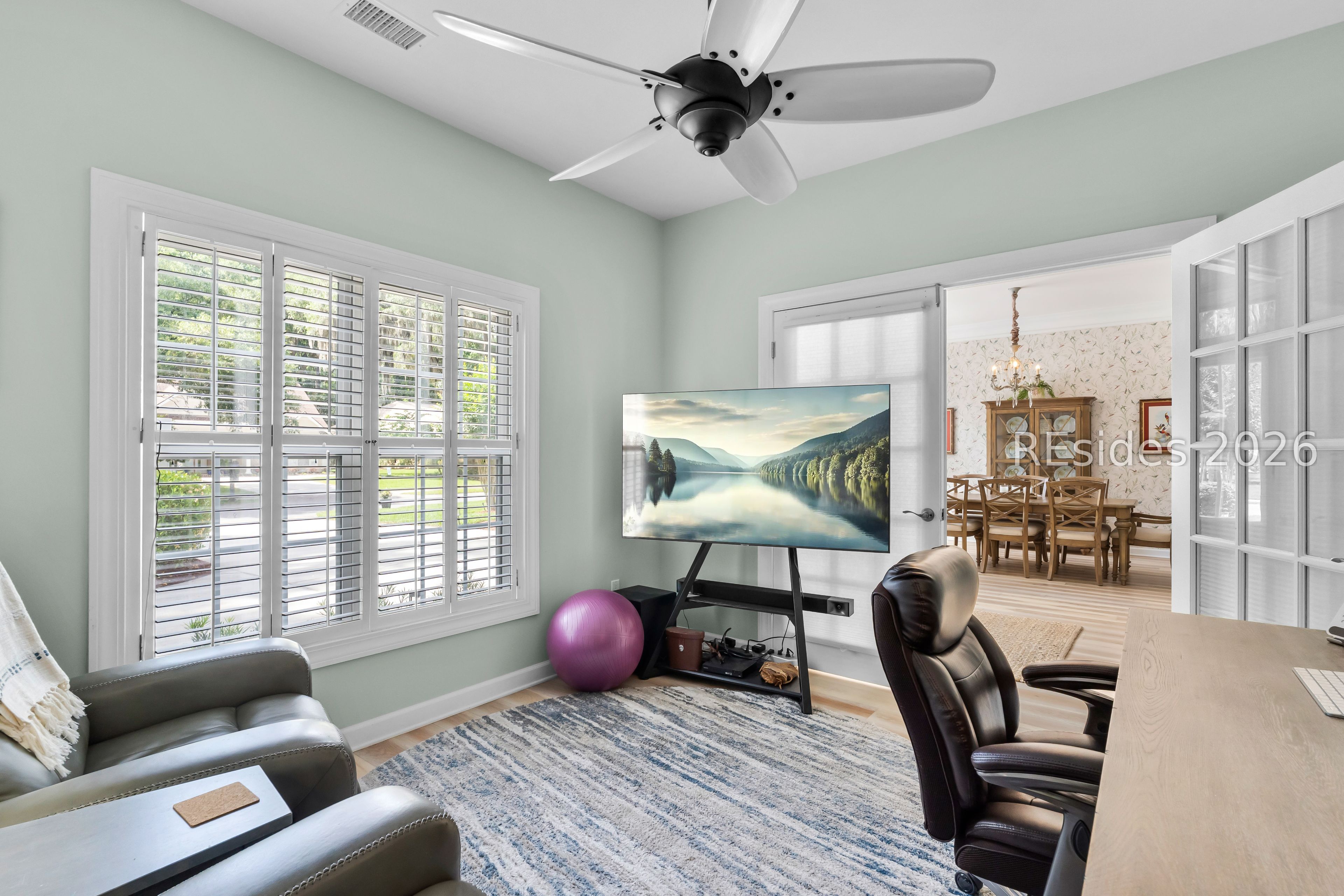 44 Point West Drive