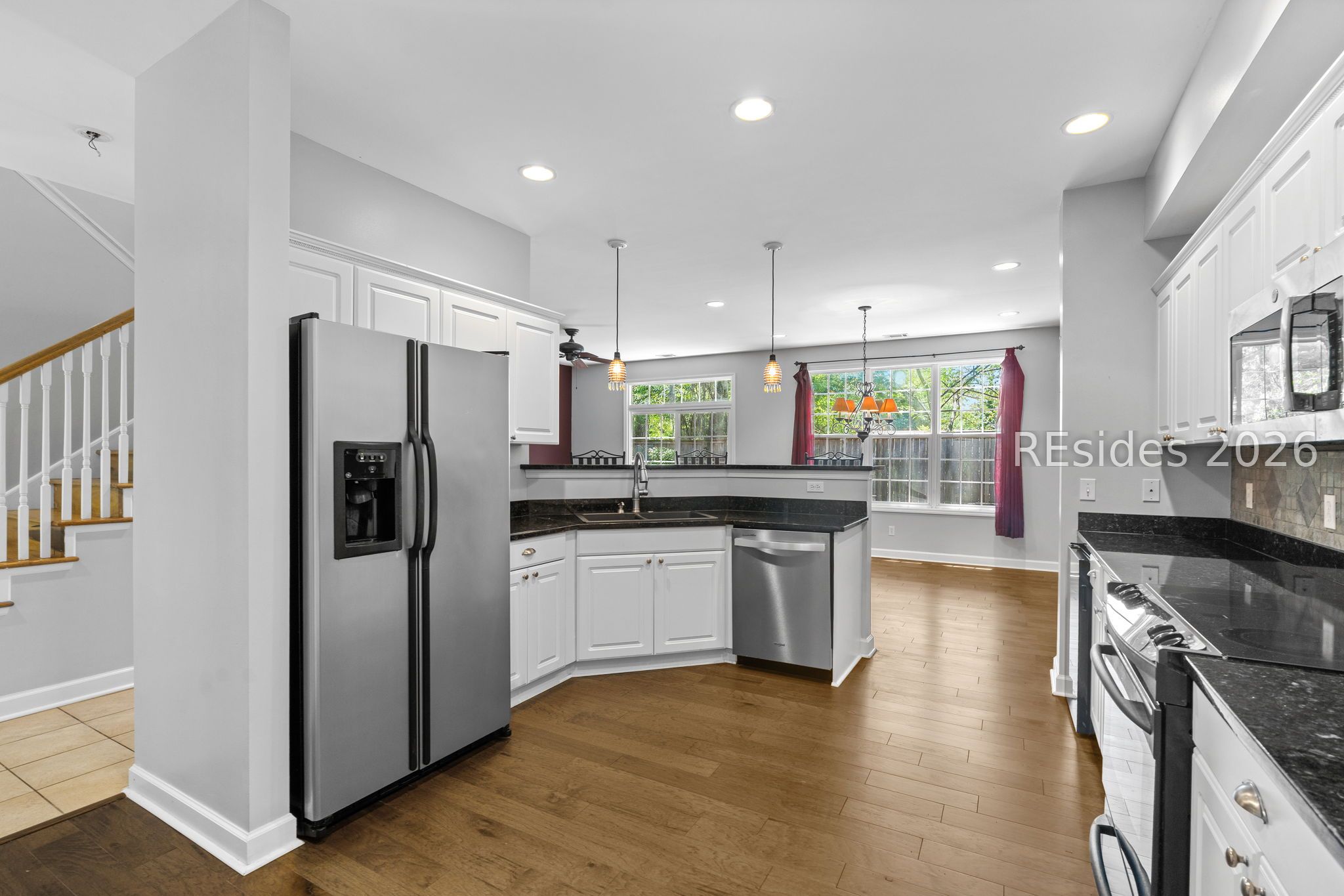 12 Gold Oak Drive