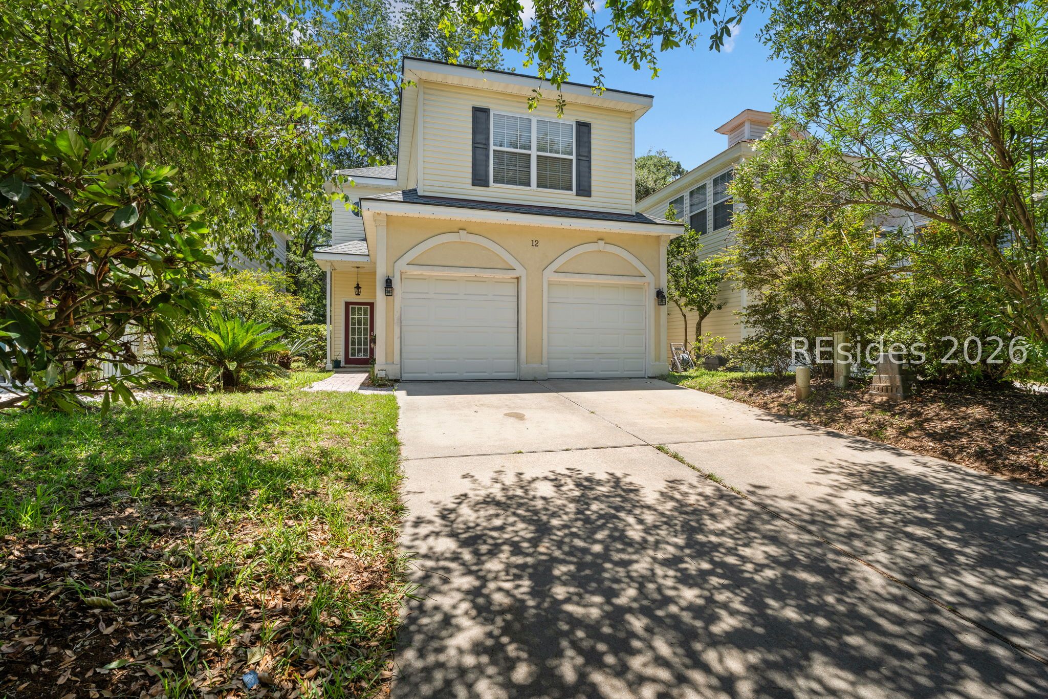 12 Gold Oak Drive