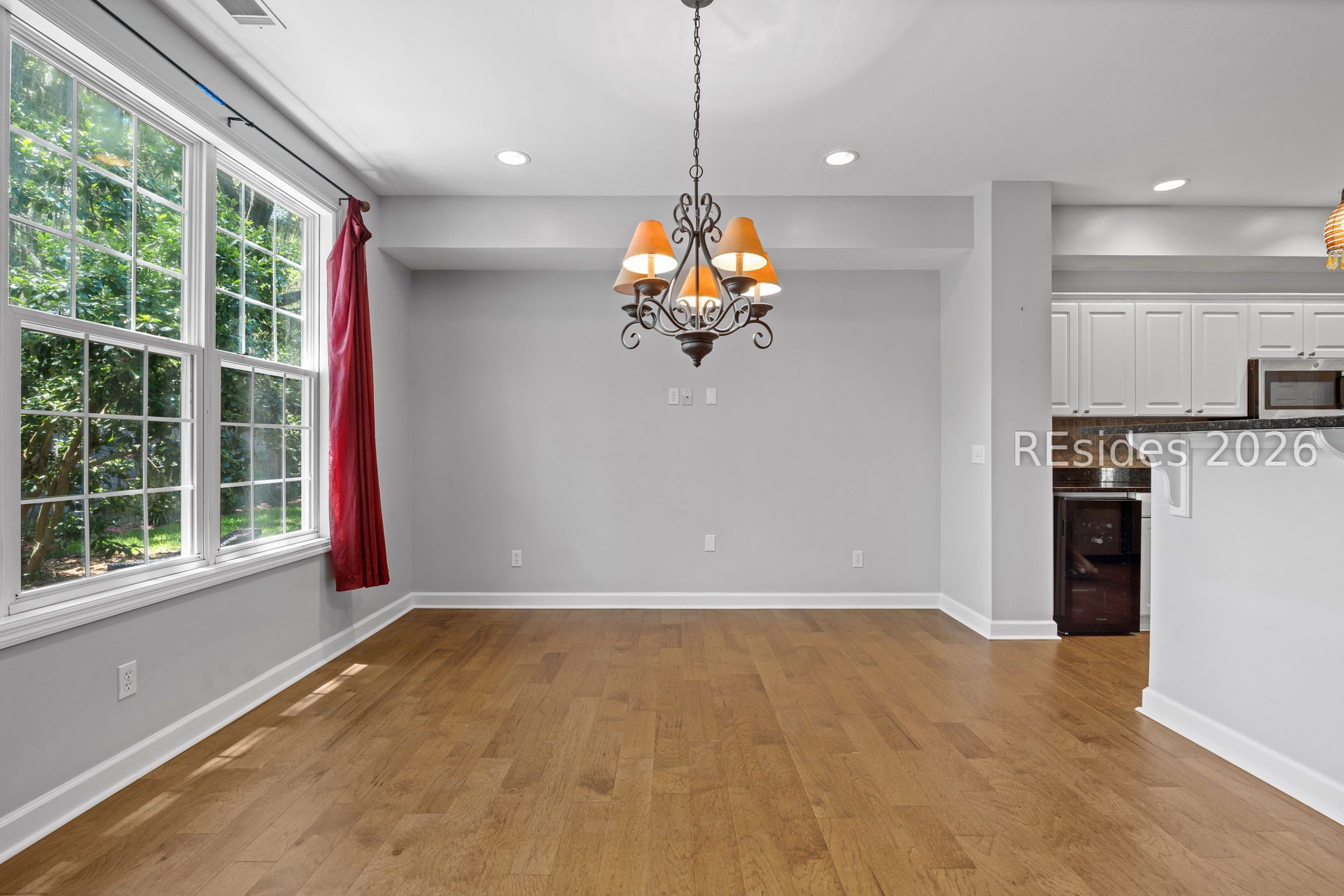 12 Gold Oak Drive