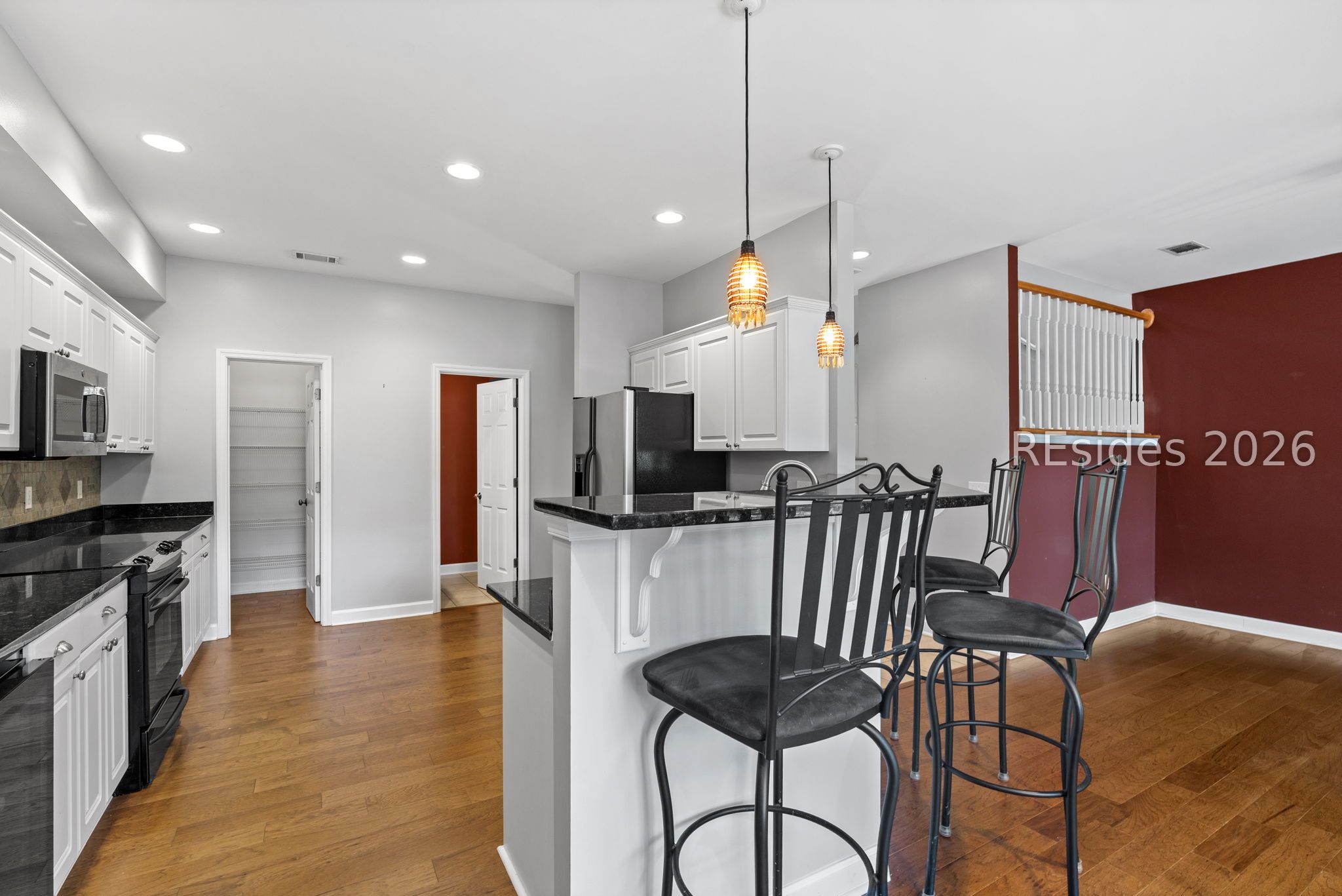 12 Gold Oak Drive