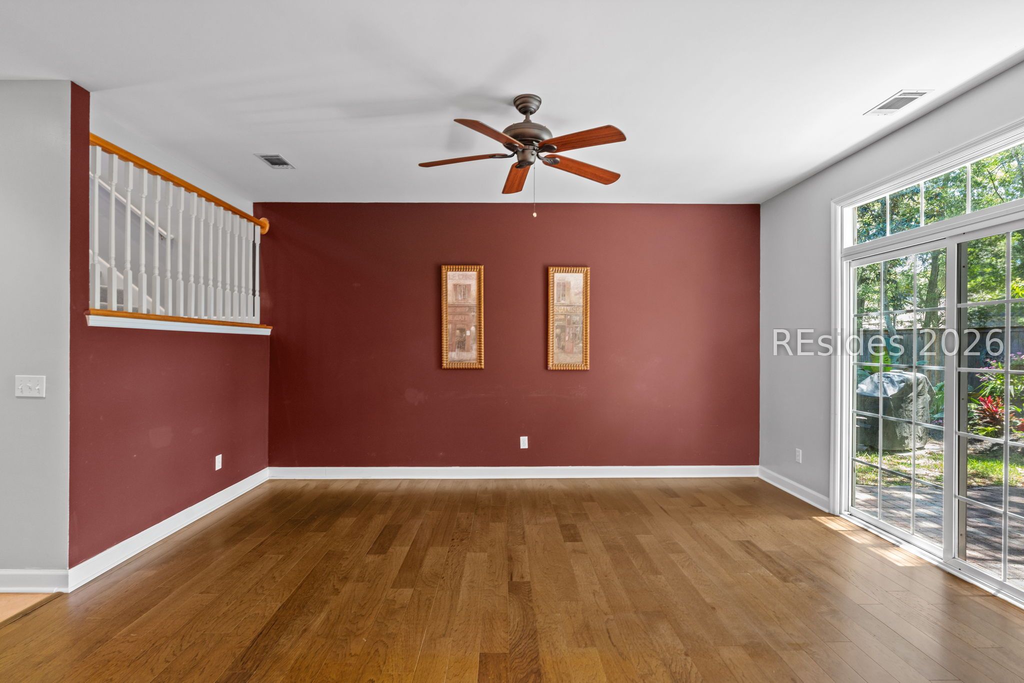 12 Gold Oak Drive