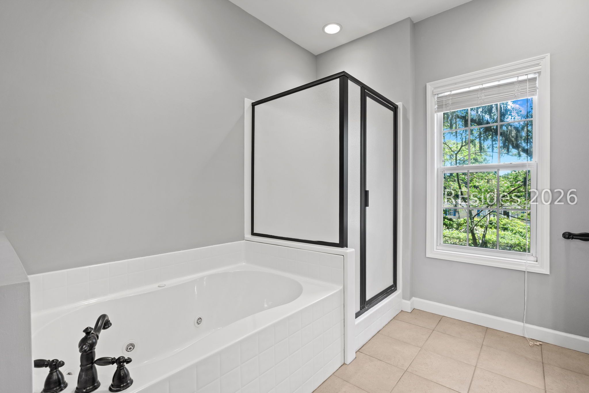 12 Gold Oak Drive