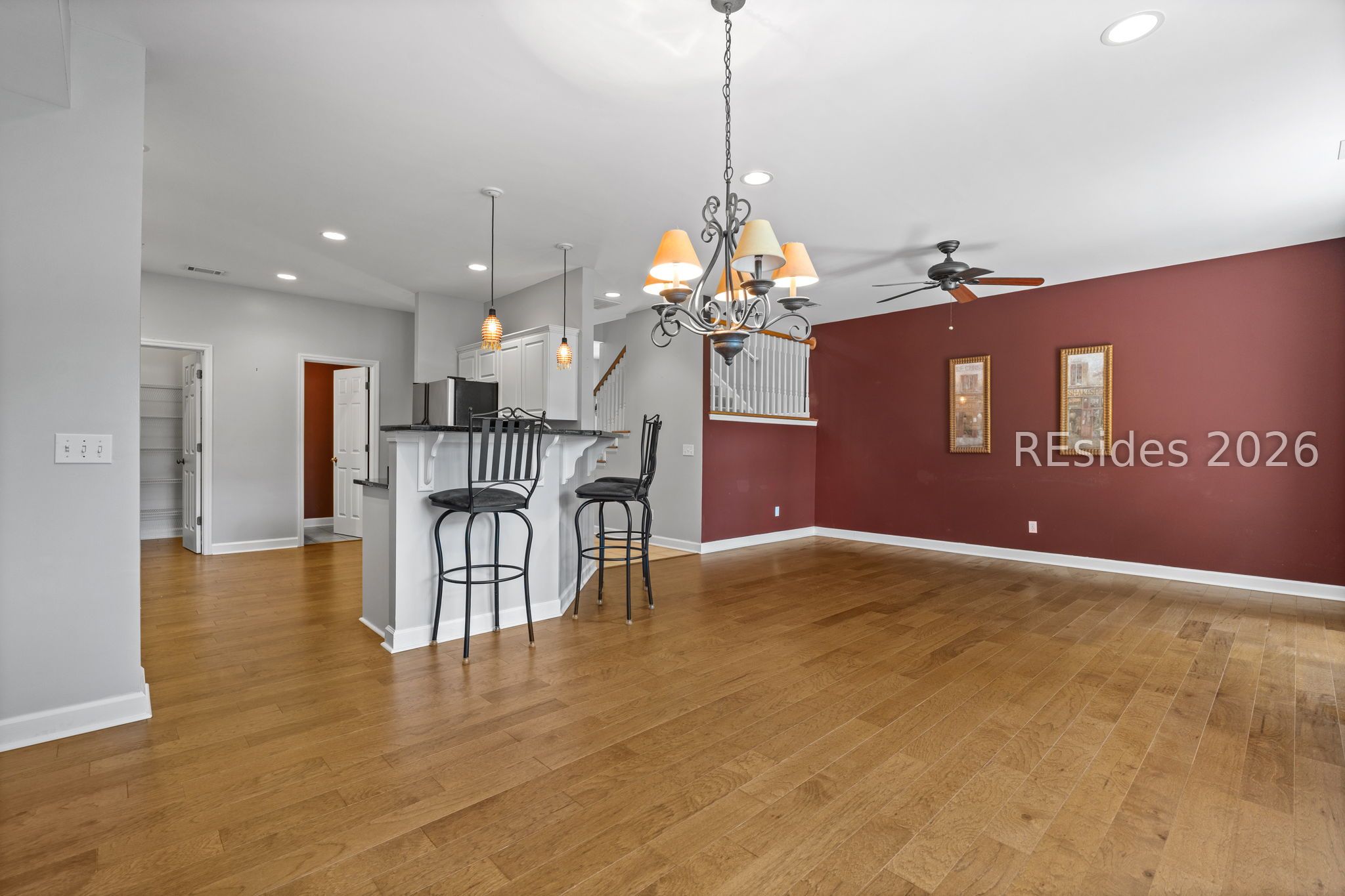 12 Gold Oak Drive