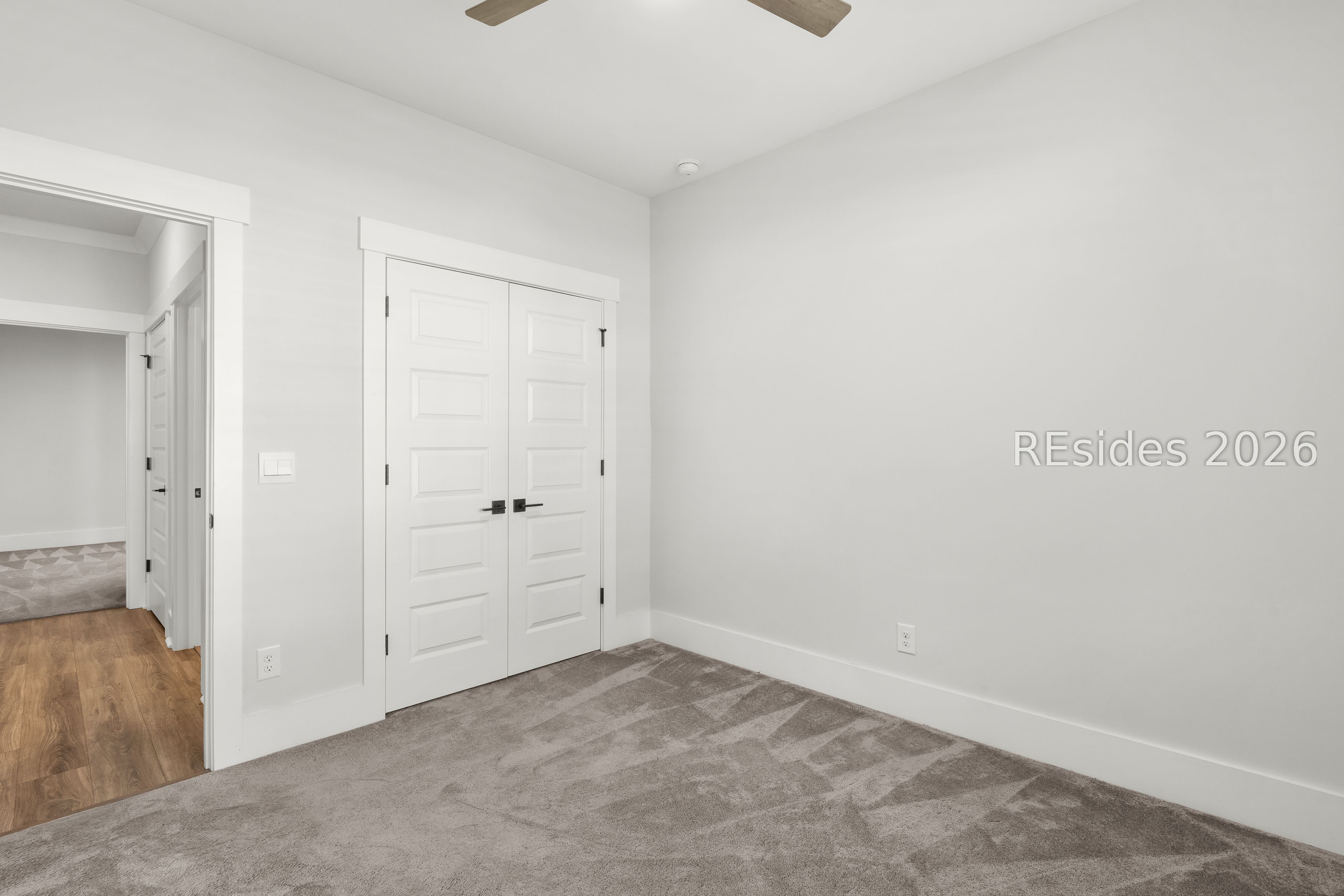 10 Runner Stone Road