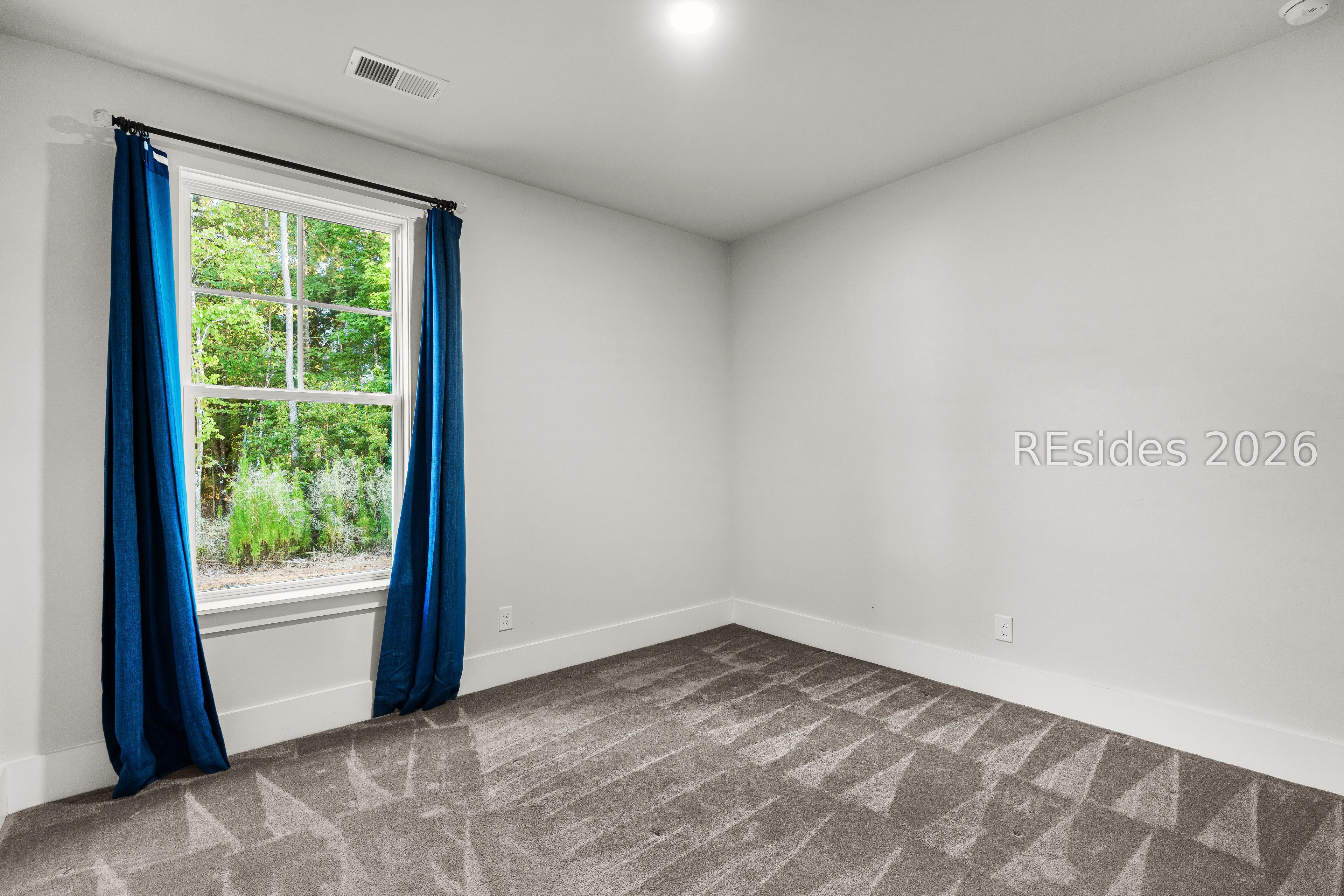 10 Runner Stone Road