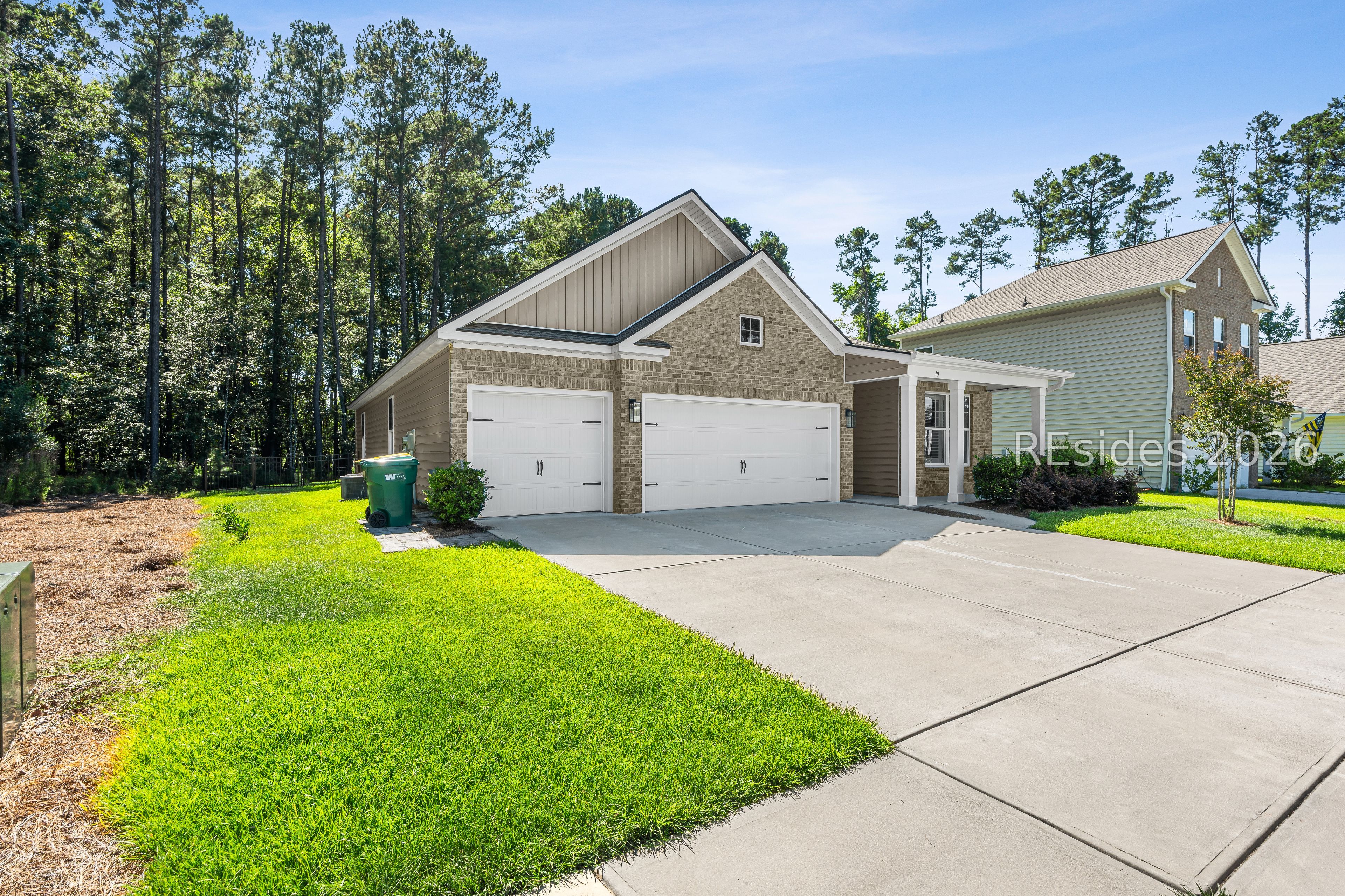 10 Runner Stone Road