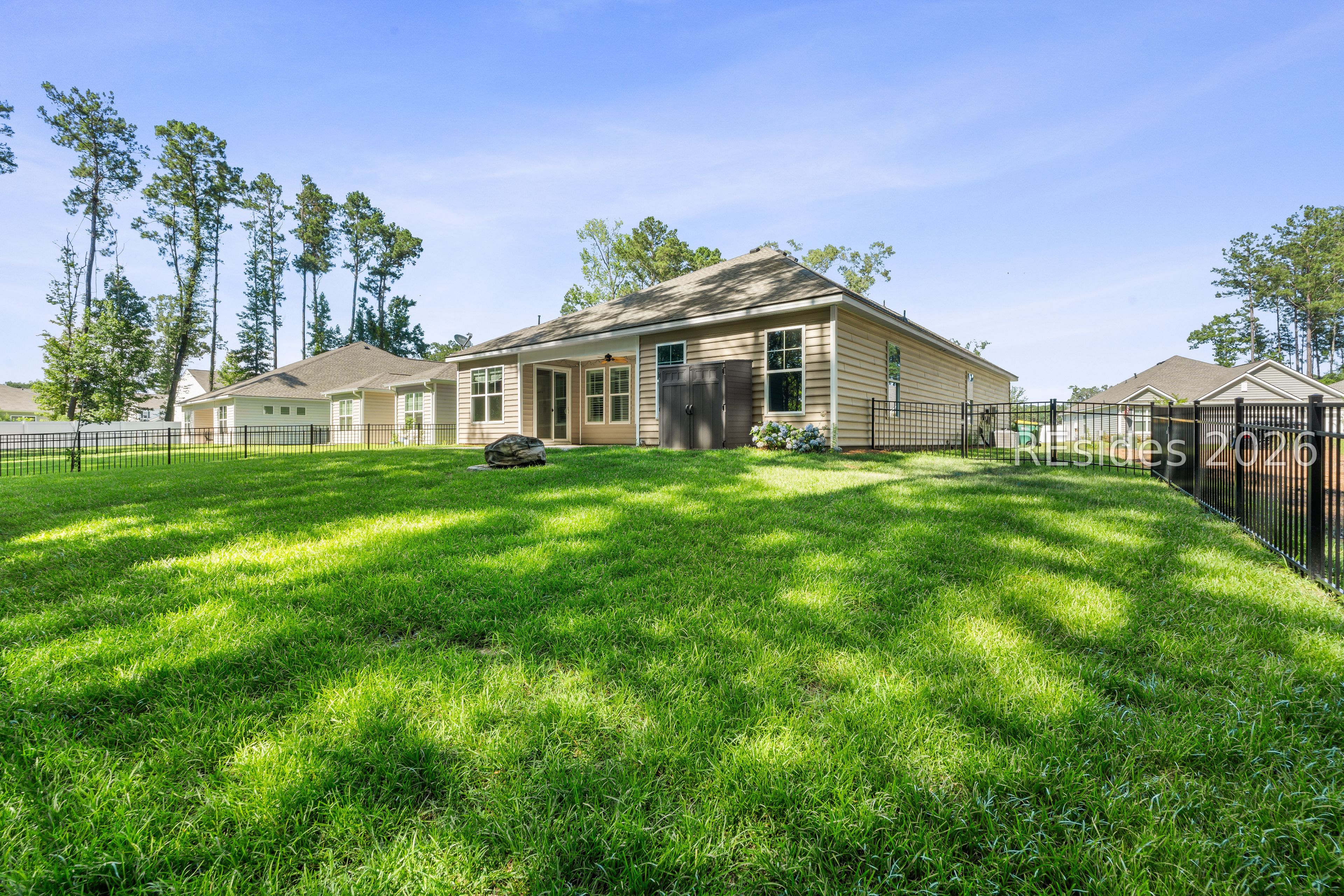 10 Runner Stone Road