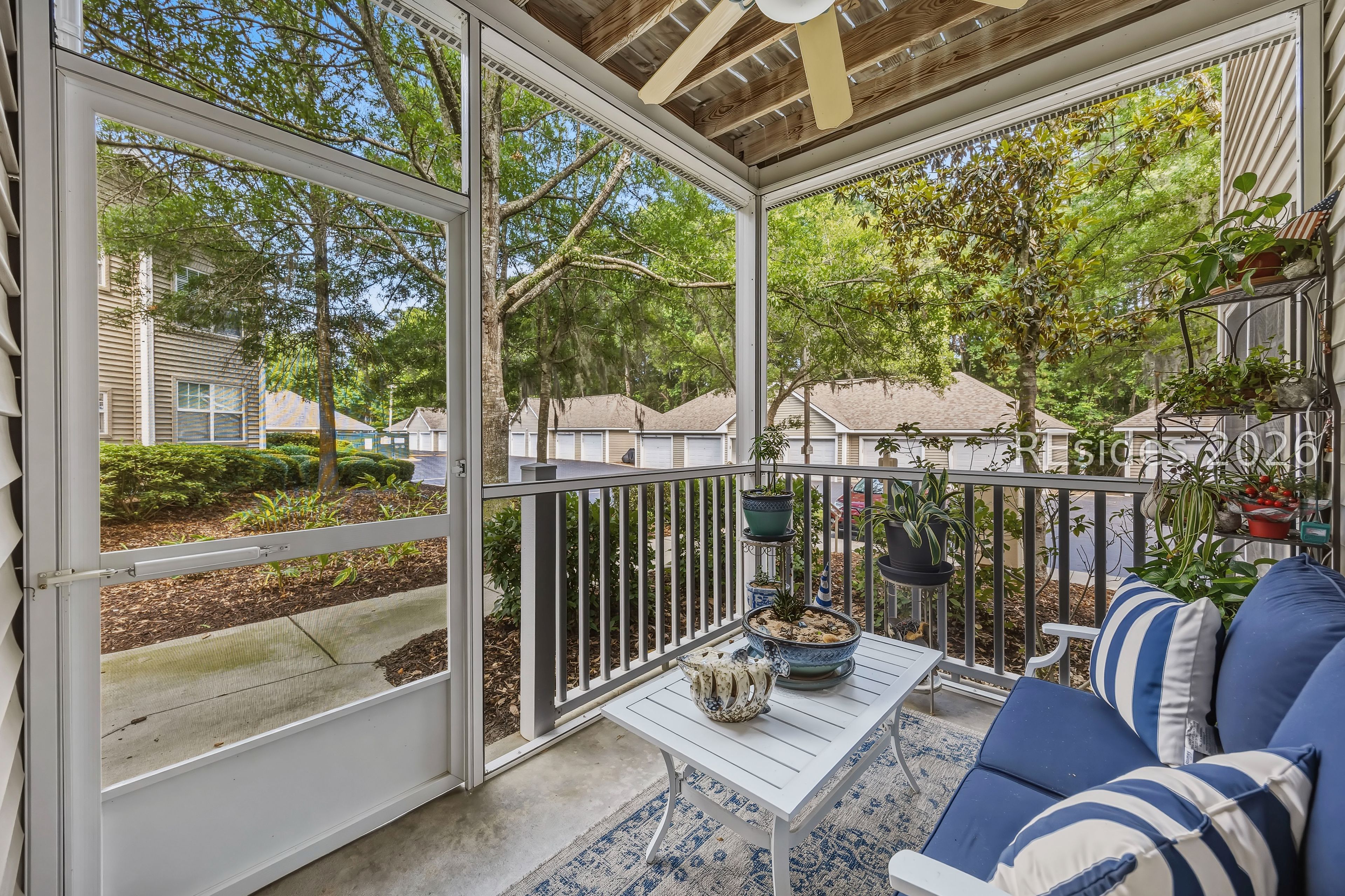 59 Summerfield Court Unit: 513
