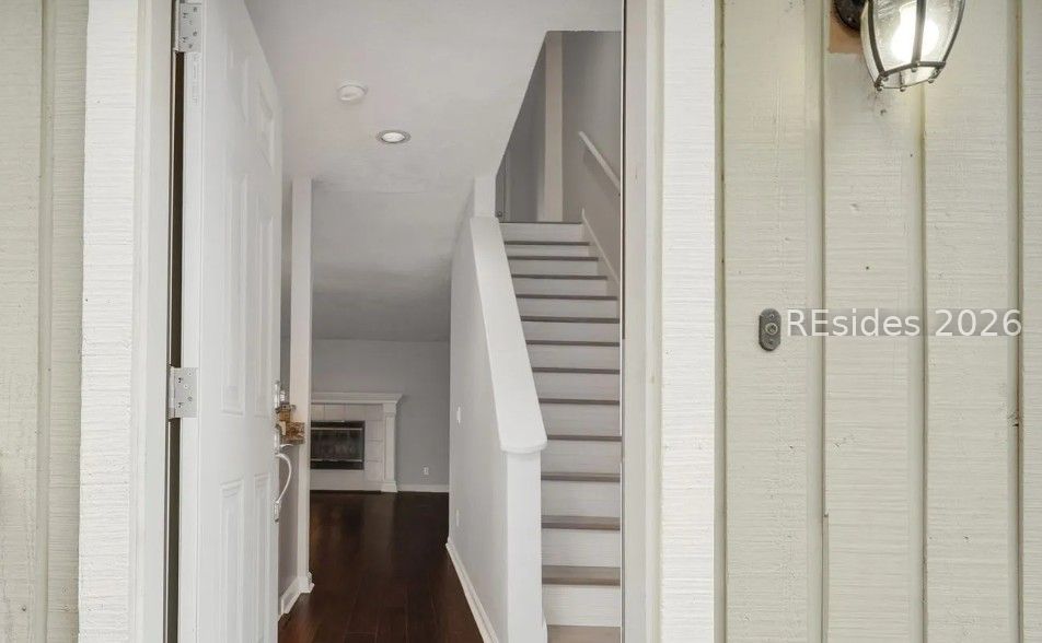 58 Pine Burr Road Unit: 58