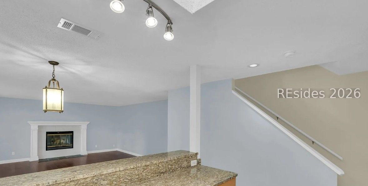 58 Pine Burr Road Unit: 58