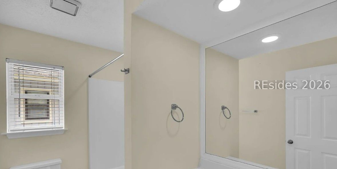 58 Pine Burr Road Unit: 58