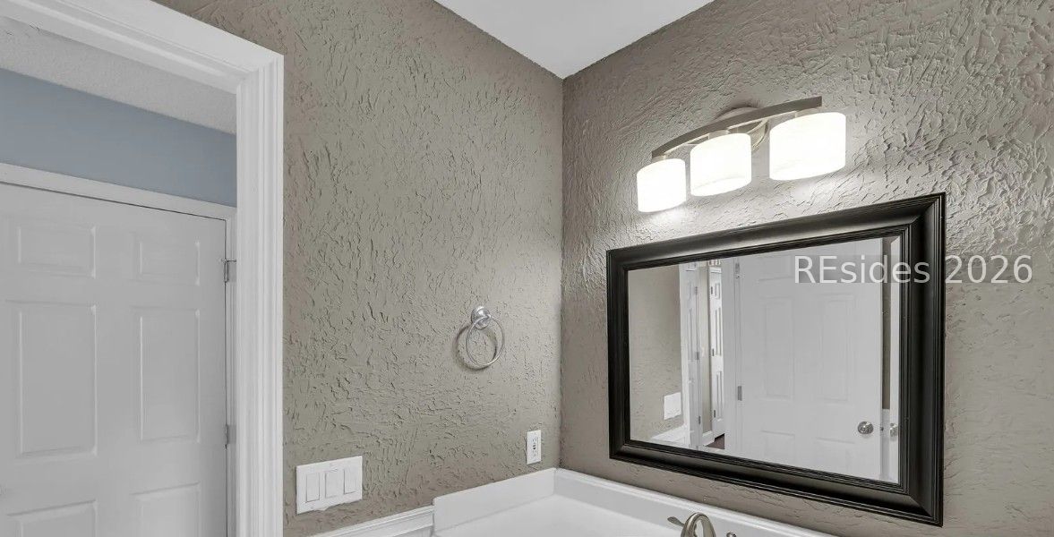 58 Pine Burr Road Unit: 58