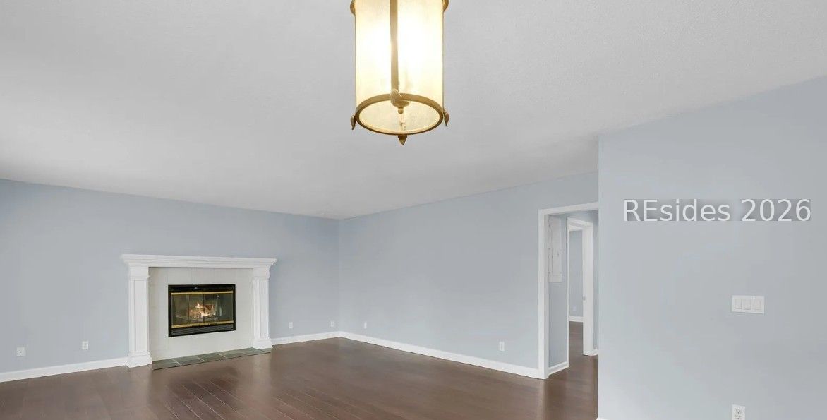 58 Pine Burr Road Unit: 58