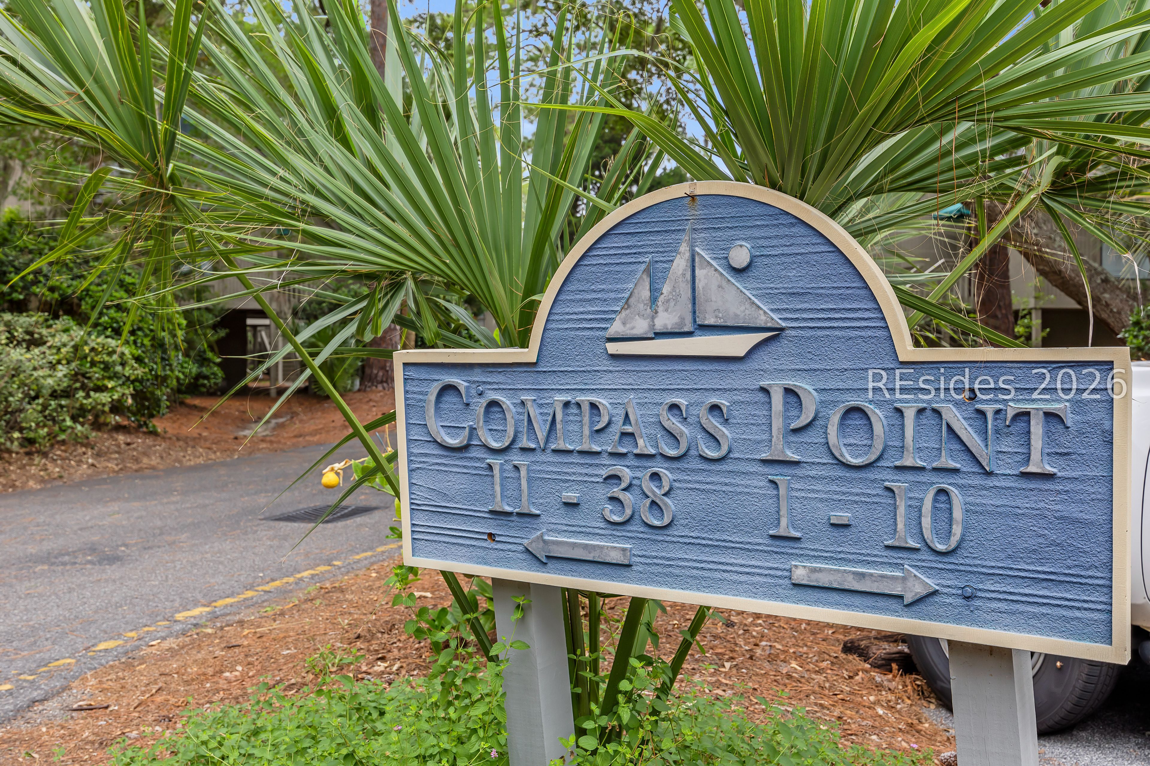 10 Compass Point Unit: 10B