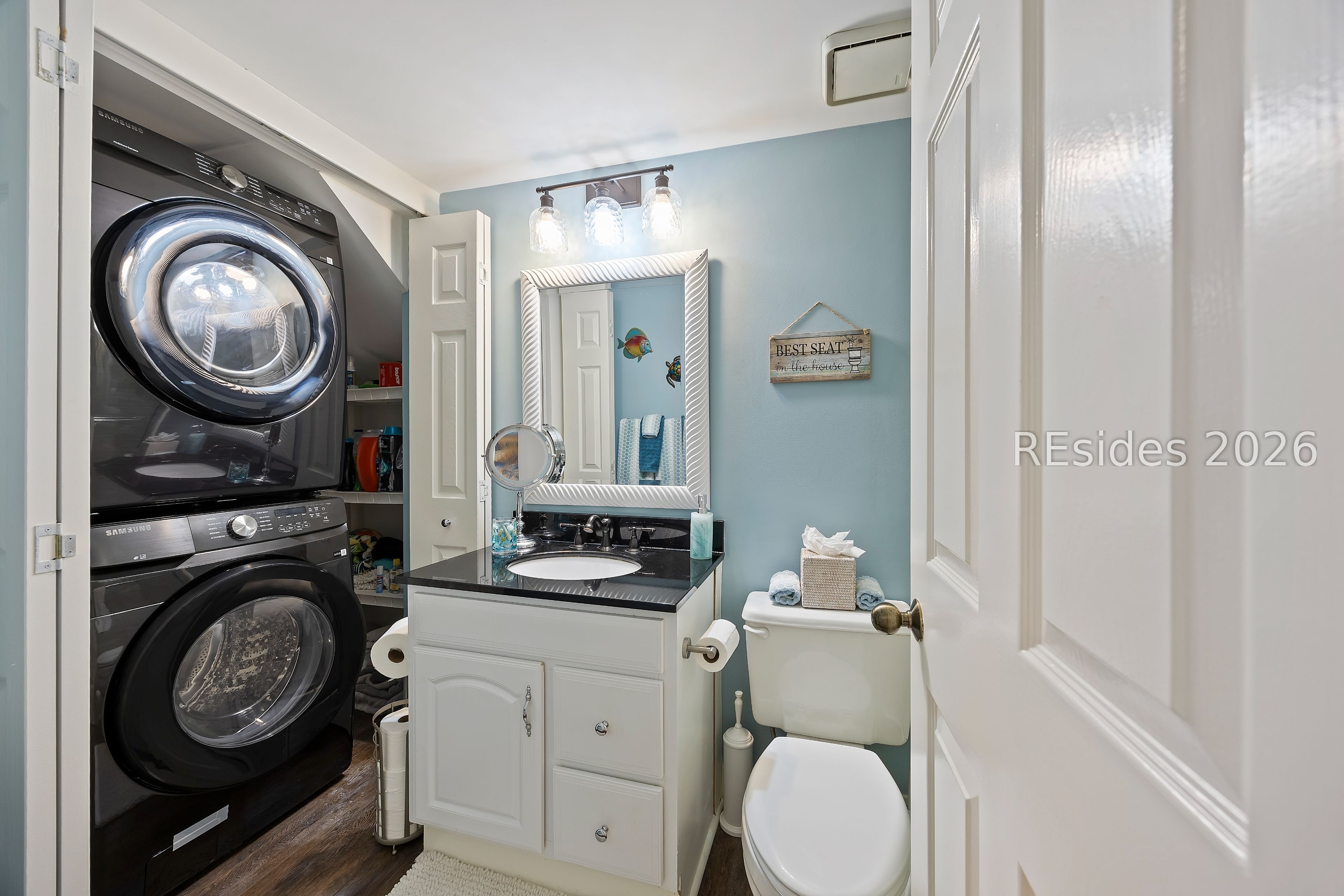 10 Compass Point Unit: 10B