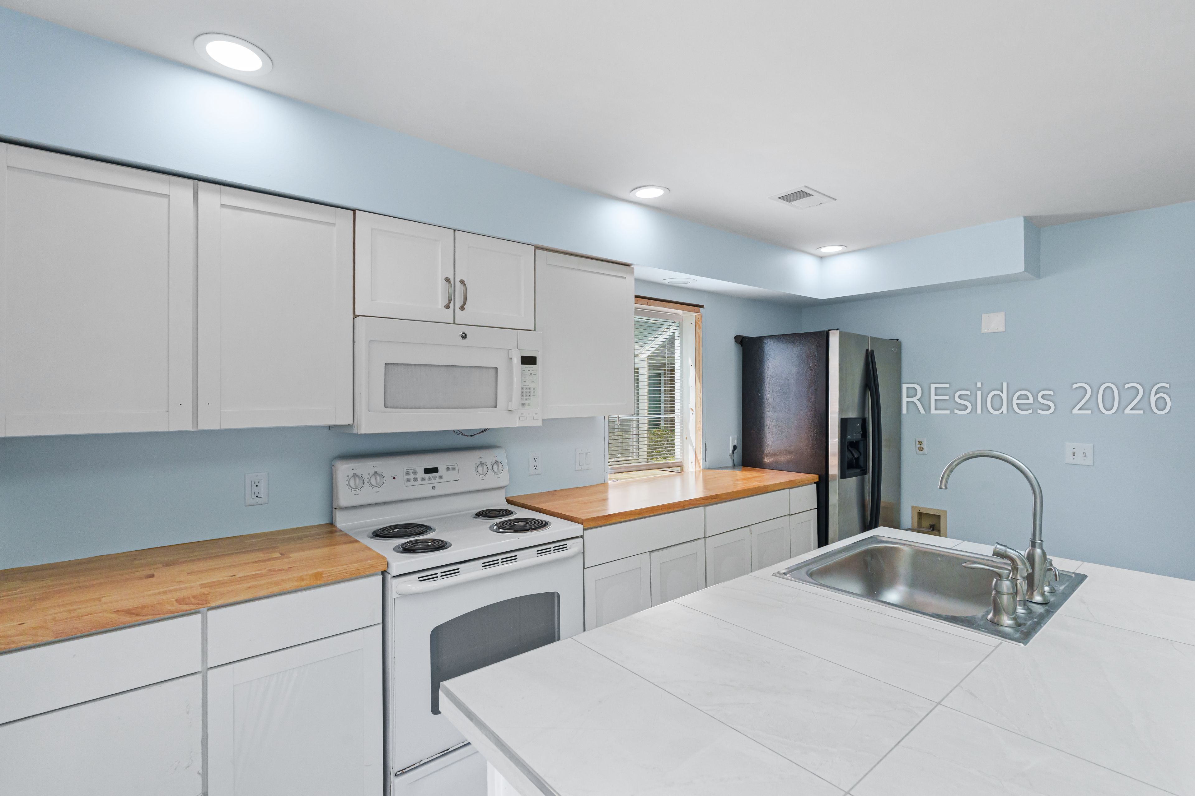 42 Wee Road Unit: 42